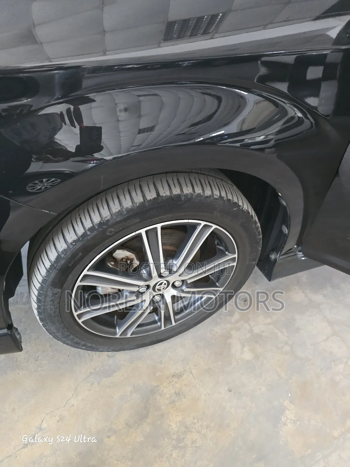 Toyota Corolla Fielder 2017 Matt Black