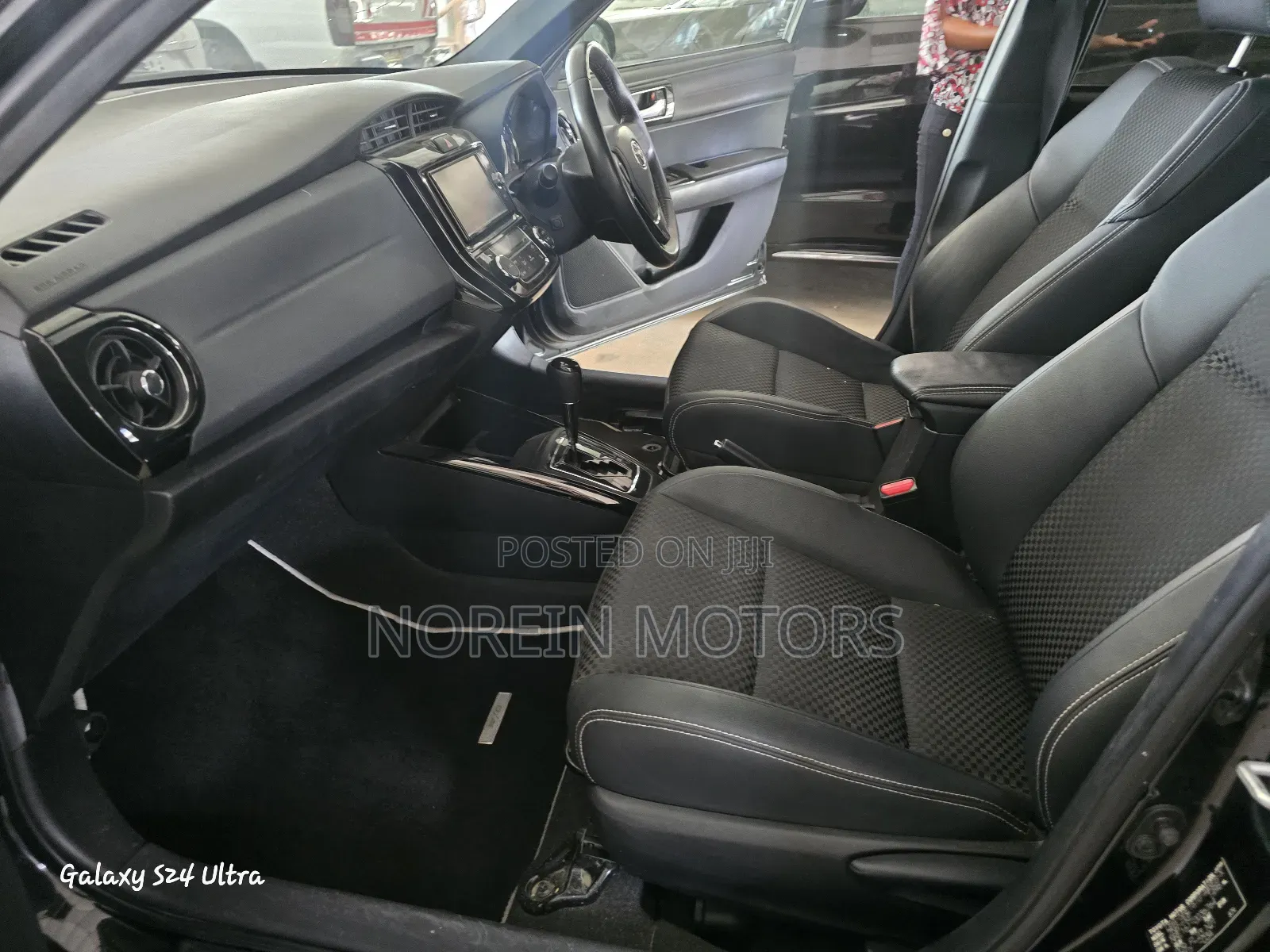 Toyota Corolla Fielder 2017 Matt Black
