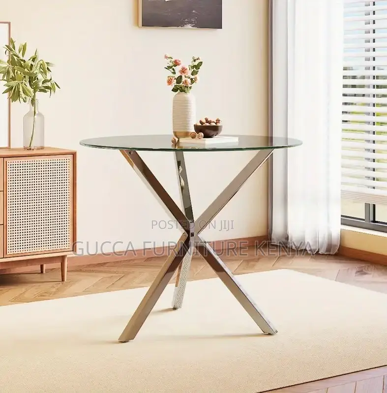 Dining Tables: Elegant Round Tempered Glass Dining Table