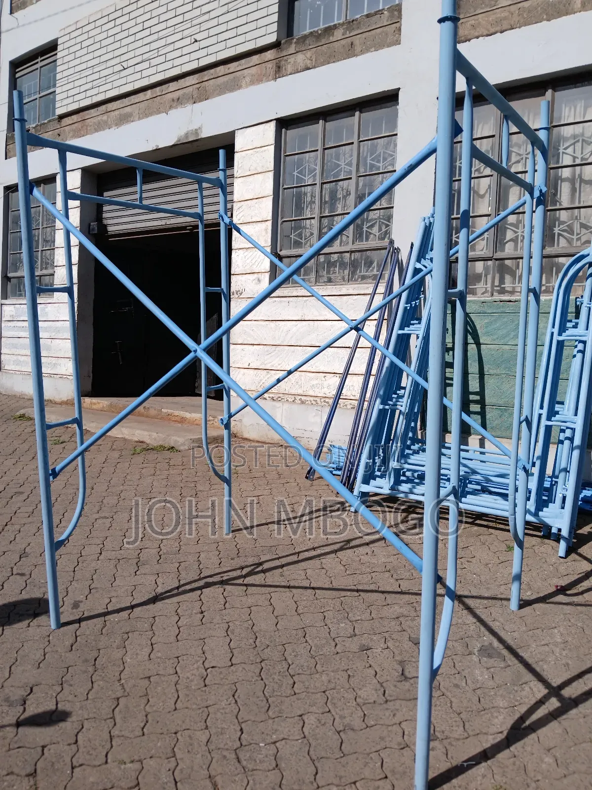 Scaffolding Sets / Steel Scaffolding Frames .