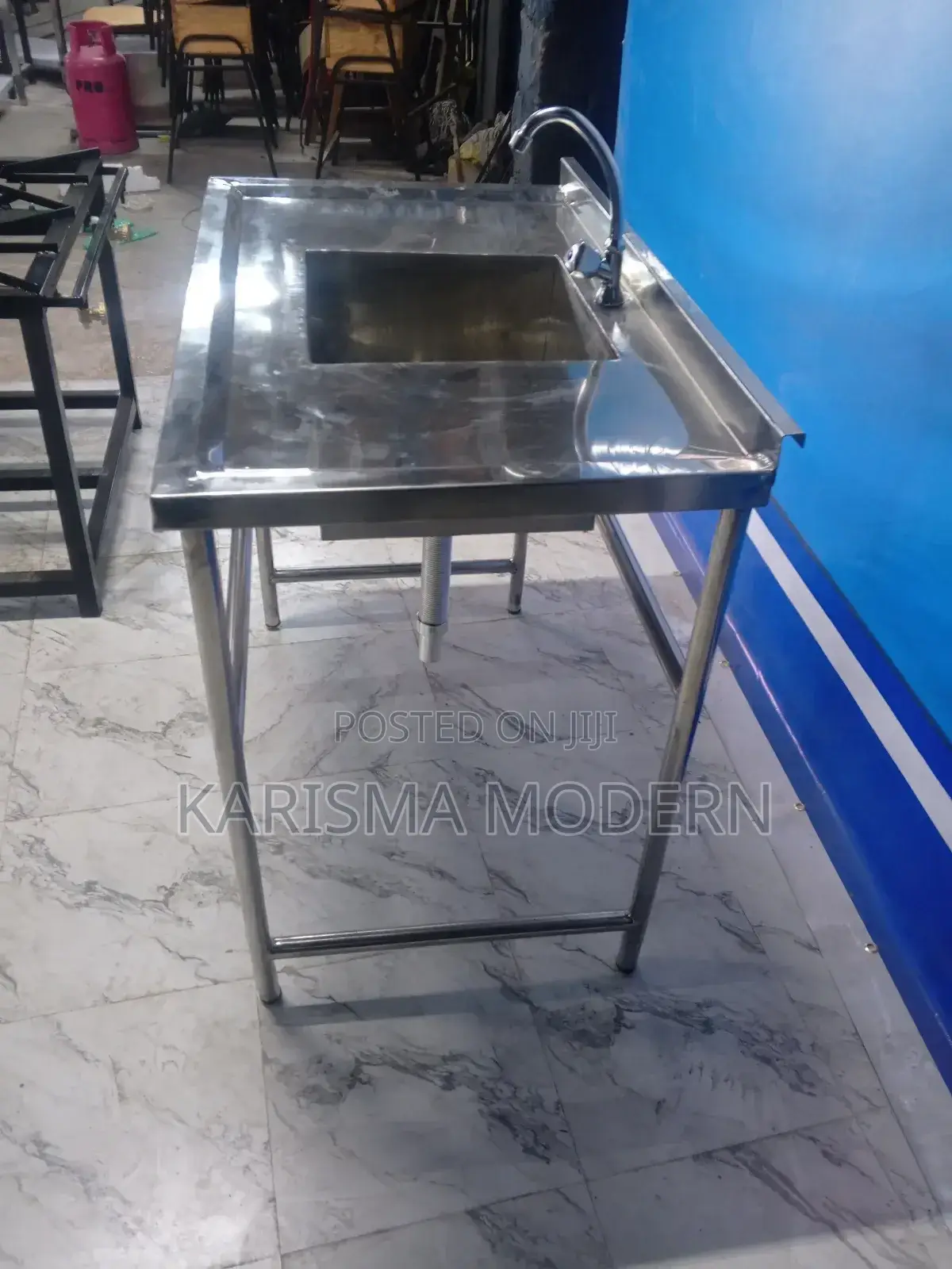 Stainless Single Bowl Sink With Tap