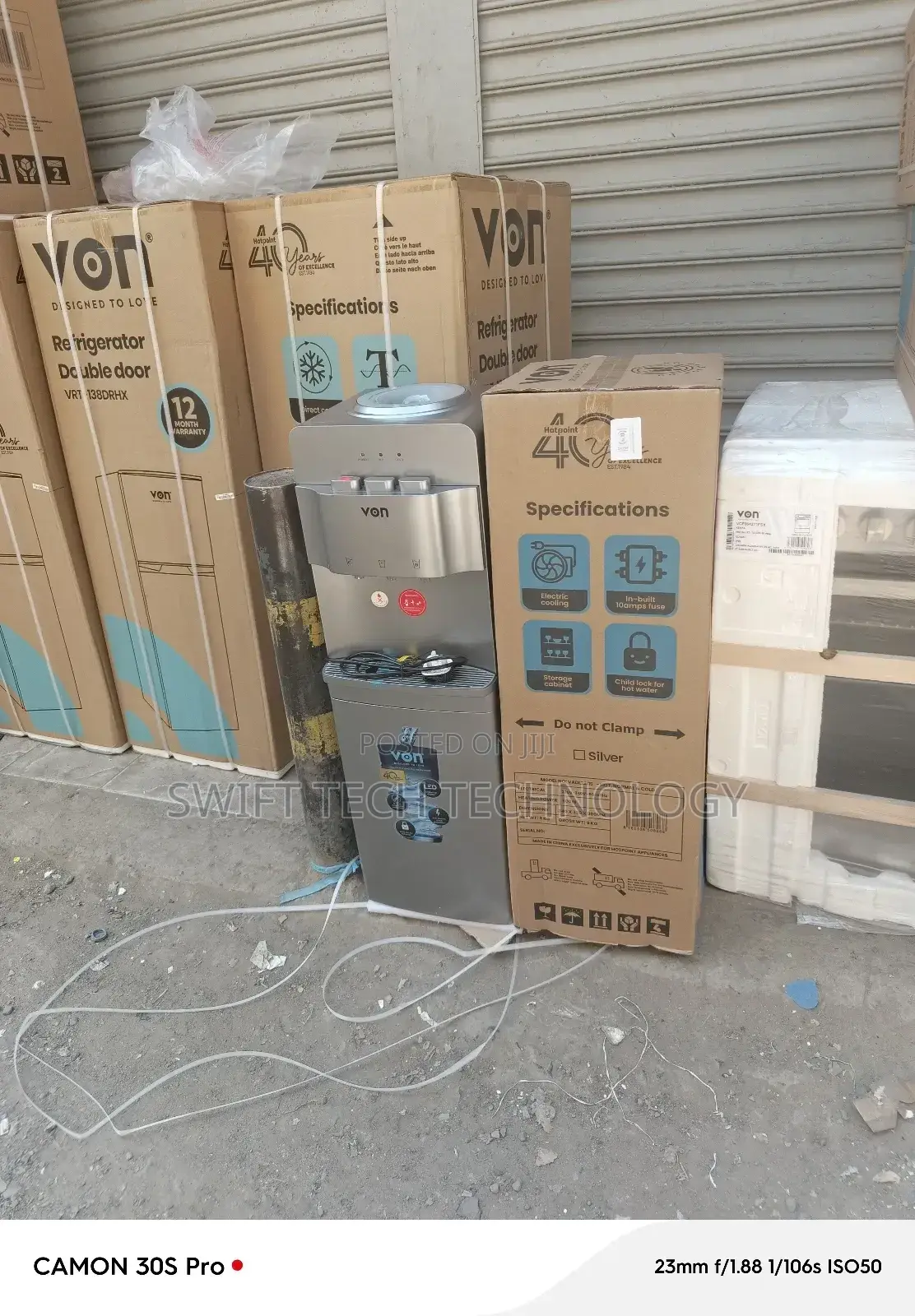 Water Dispenser Von 3 Taps