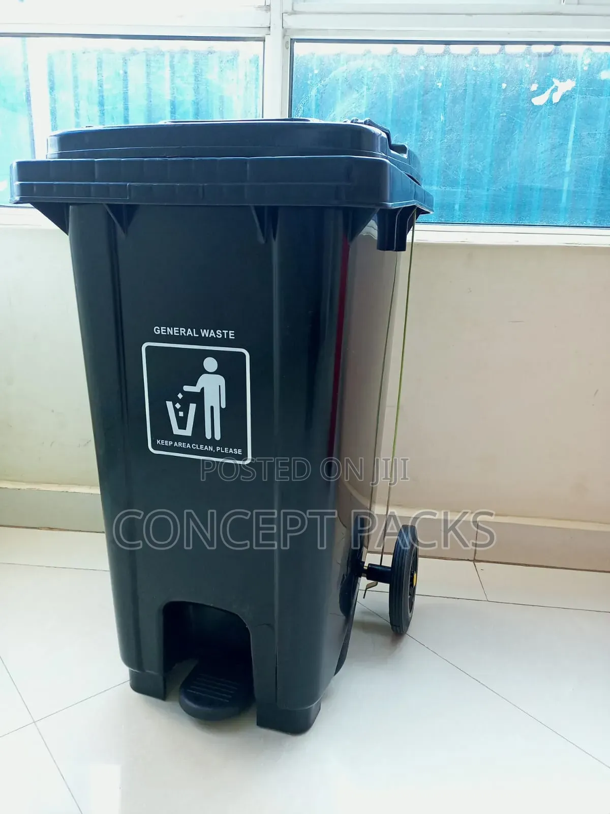 100 Litres Black Pedal Bin With Wheels Pedal