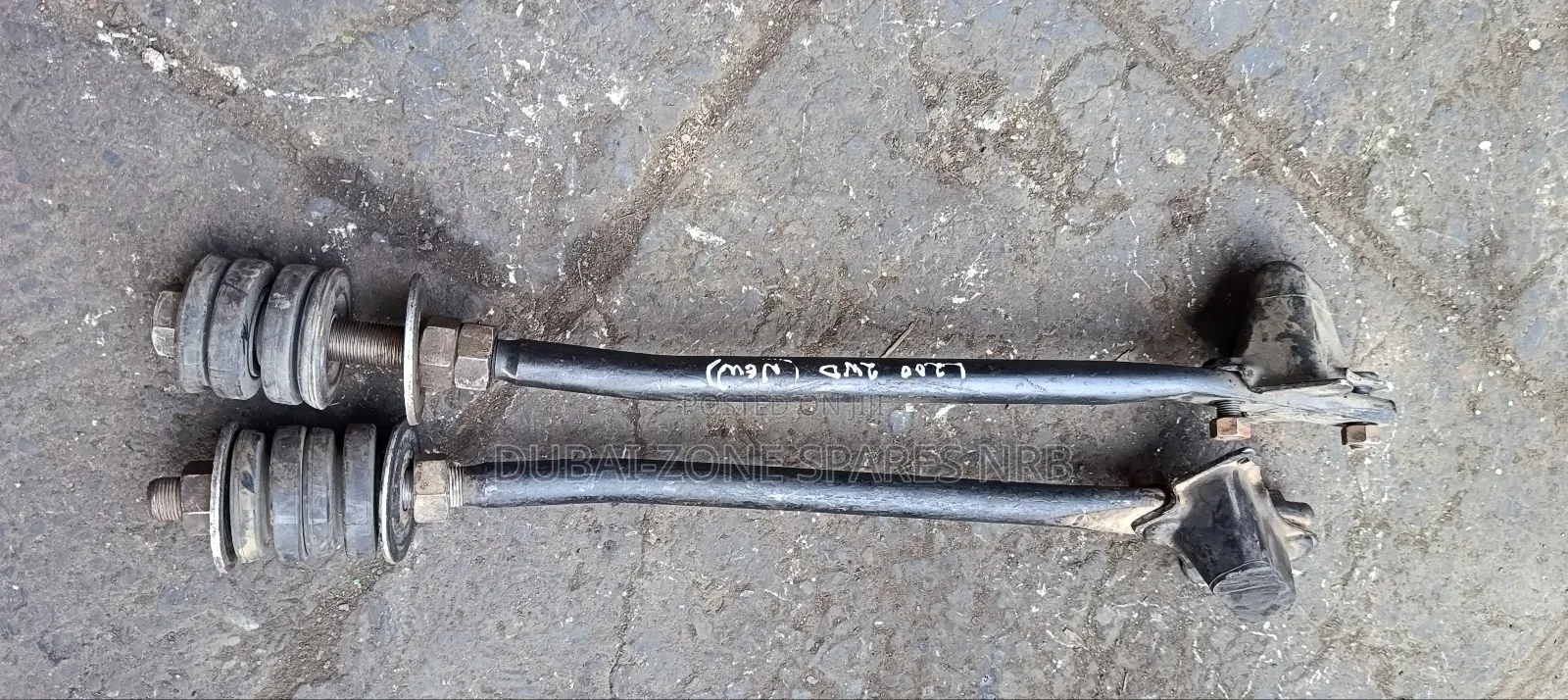 L200 2-Wheel Drive 2012 Control Arms.