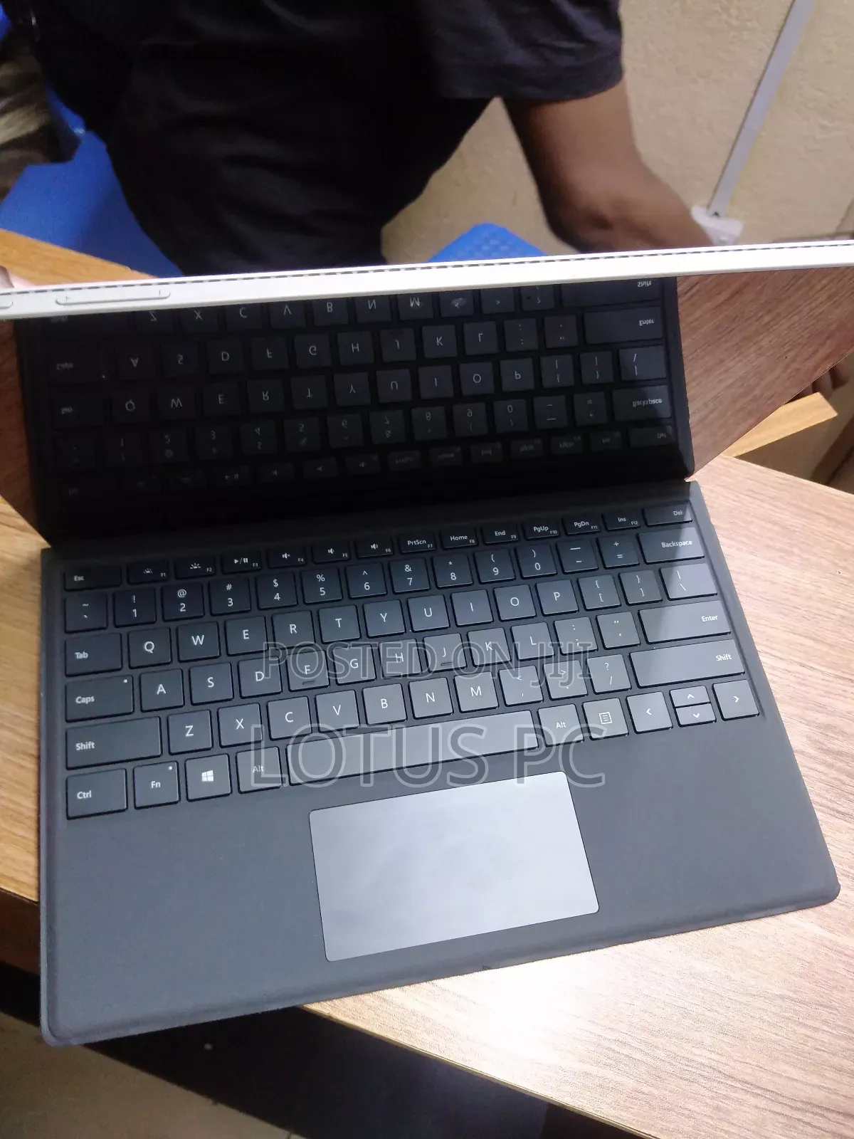 Laptop Microsoft Surface Pro 4GB Intel Core i5 SSD 128GB
