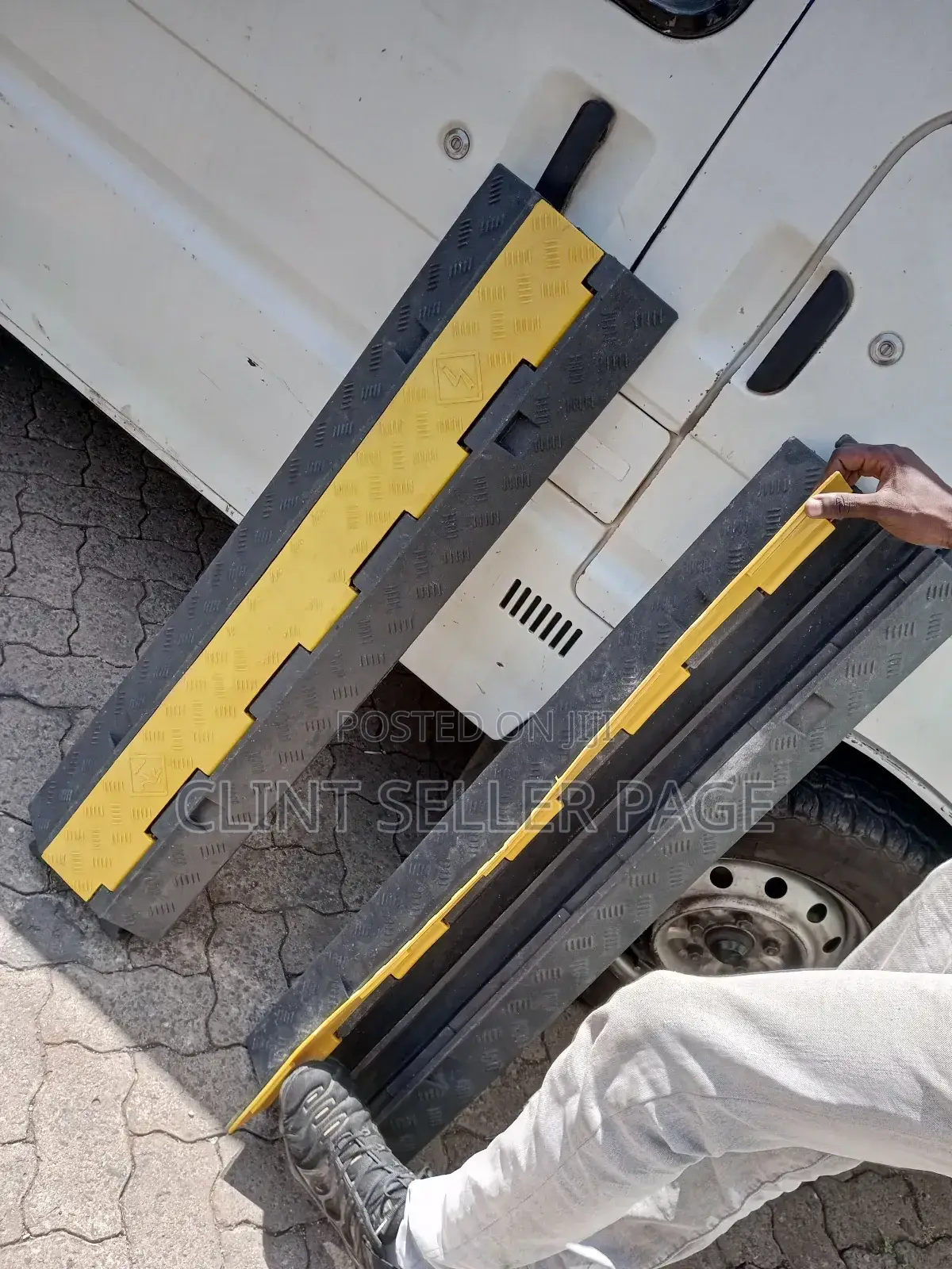 Two Channel Rubber Cable Protector/ Flexi Ramp