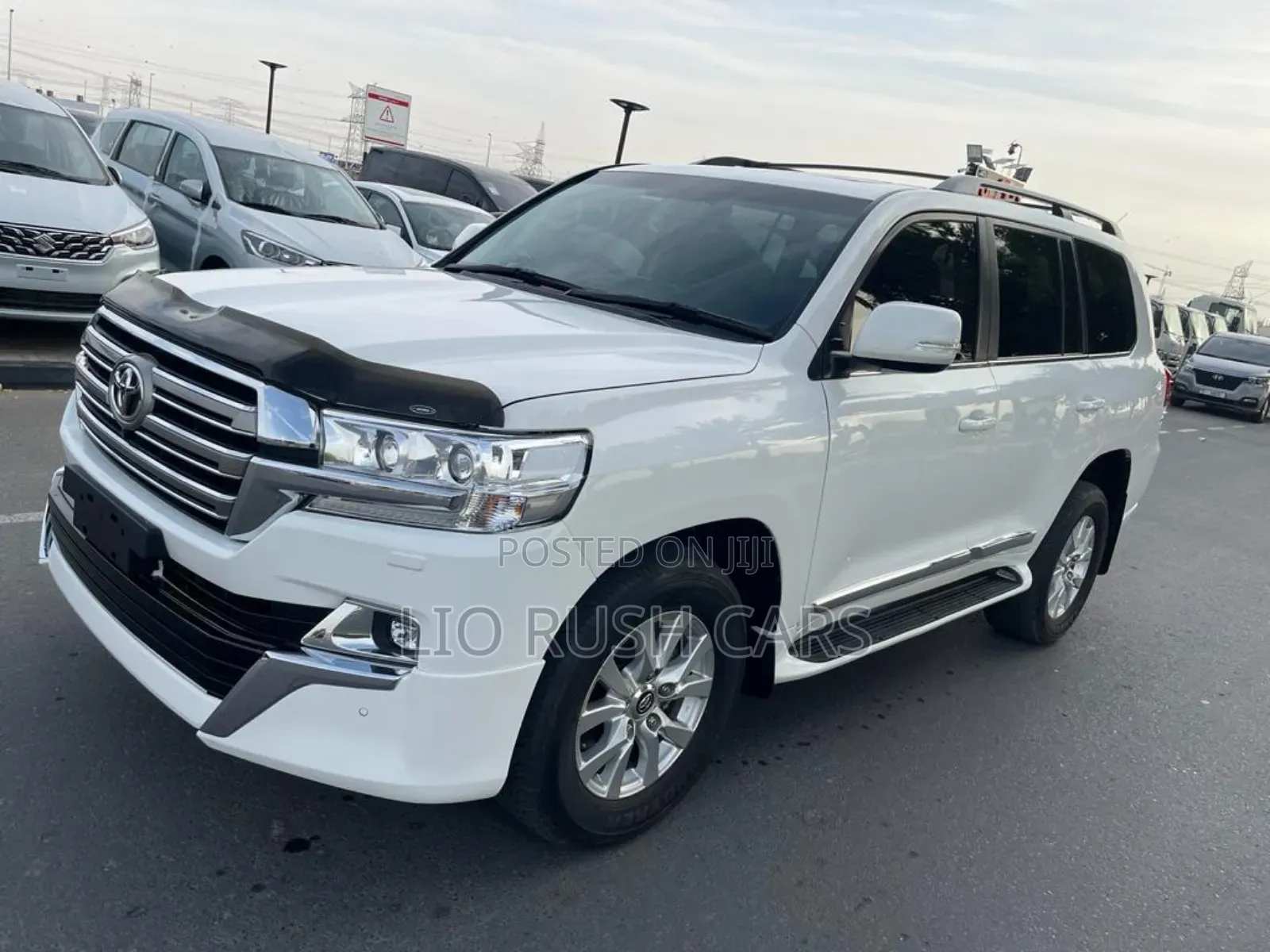 Toyota Land Cruiser 2021 White
