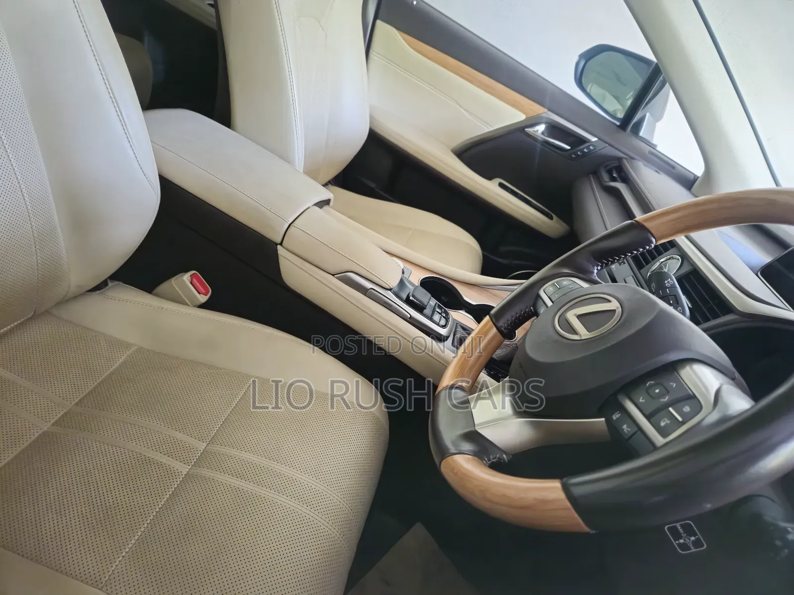 Lexus RX 200 2018 Brown
