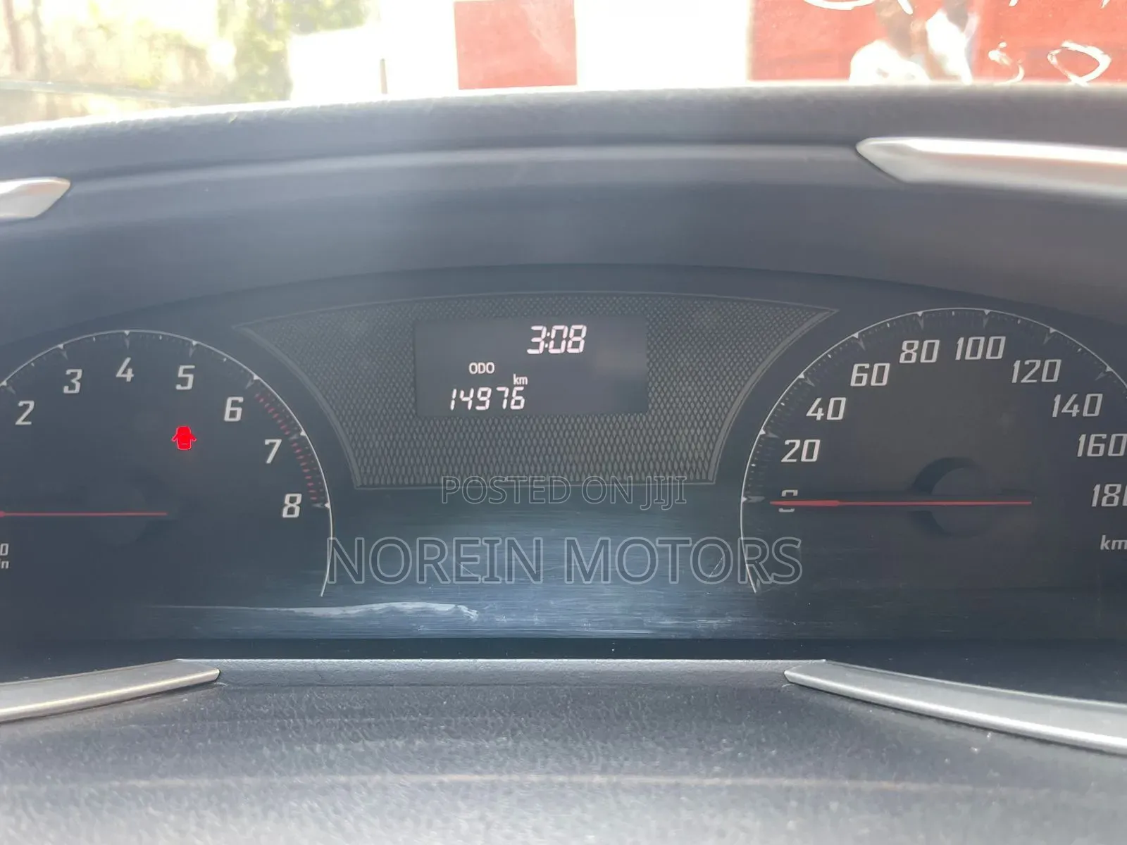 Toyota Sienta 2017 Silver