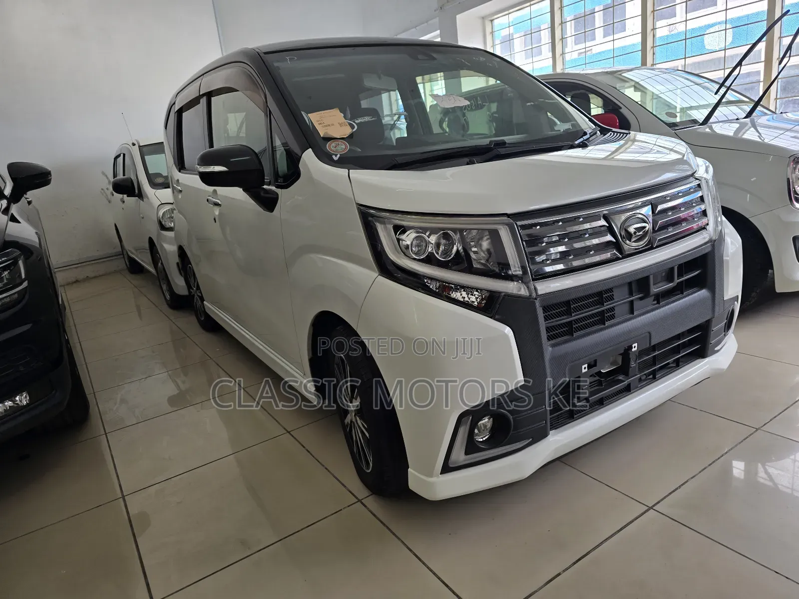 Daihatsu Move 2018 White