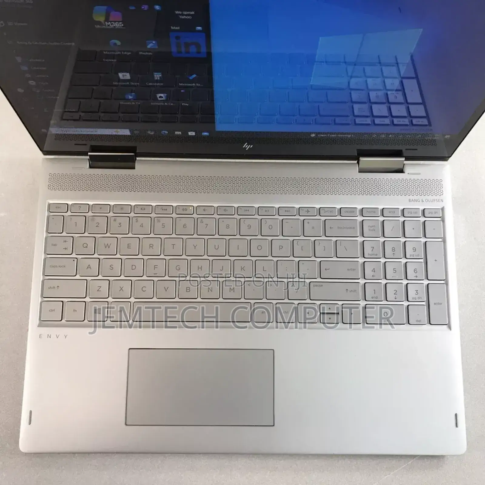 New Laptop HP Envy X360 8GB Intel Core I5 SSD 512GB