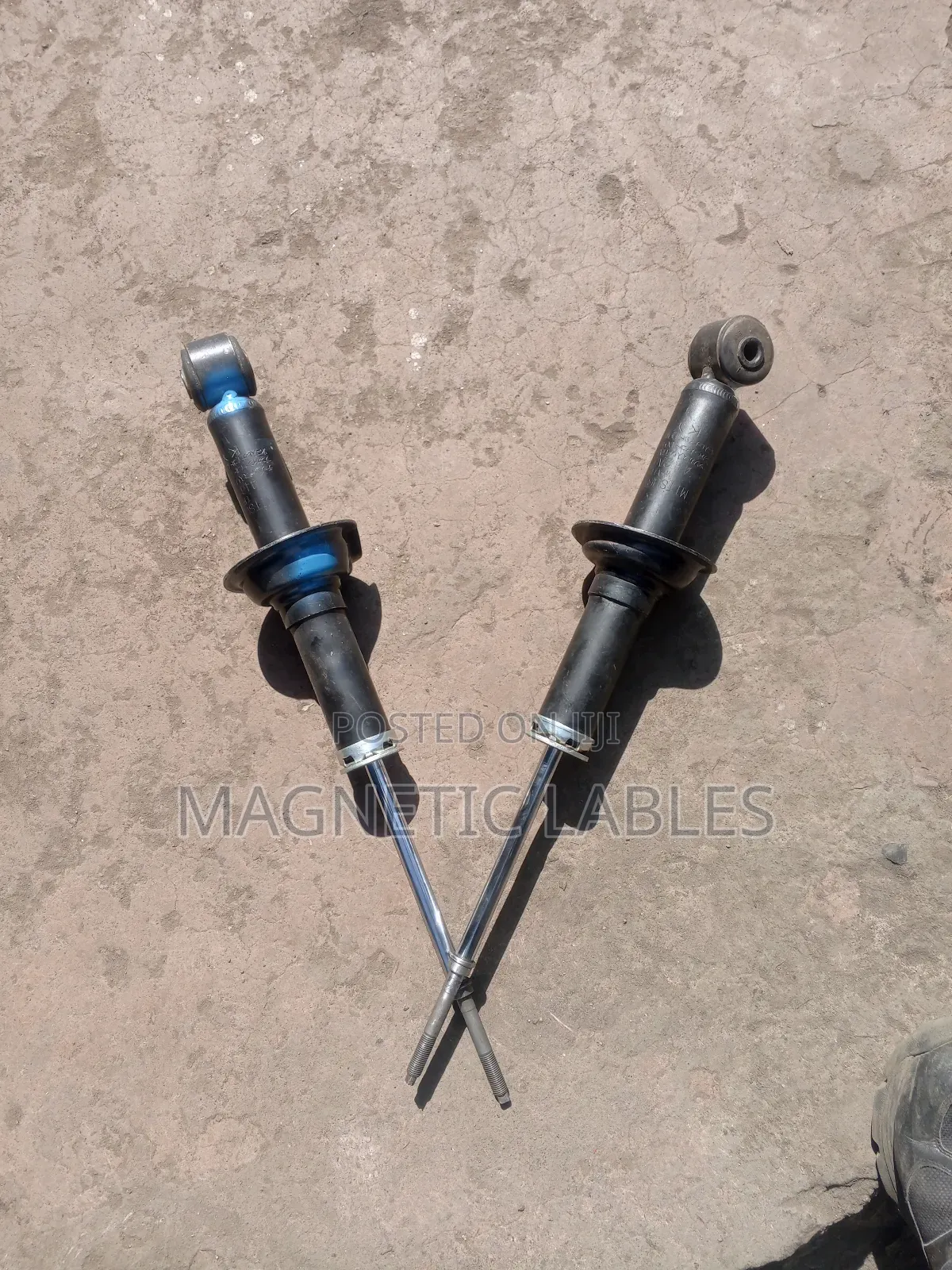 Honda CRV Rear Shocks Absorbers