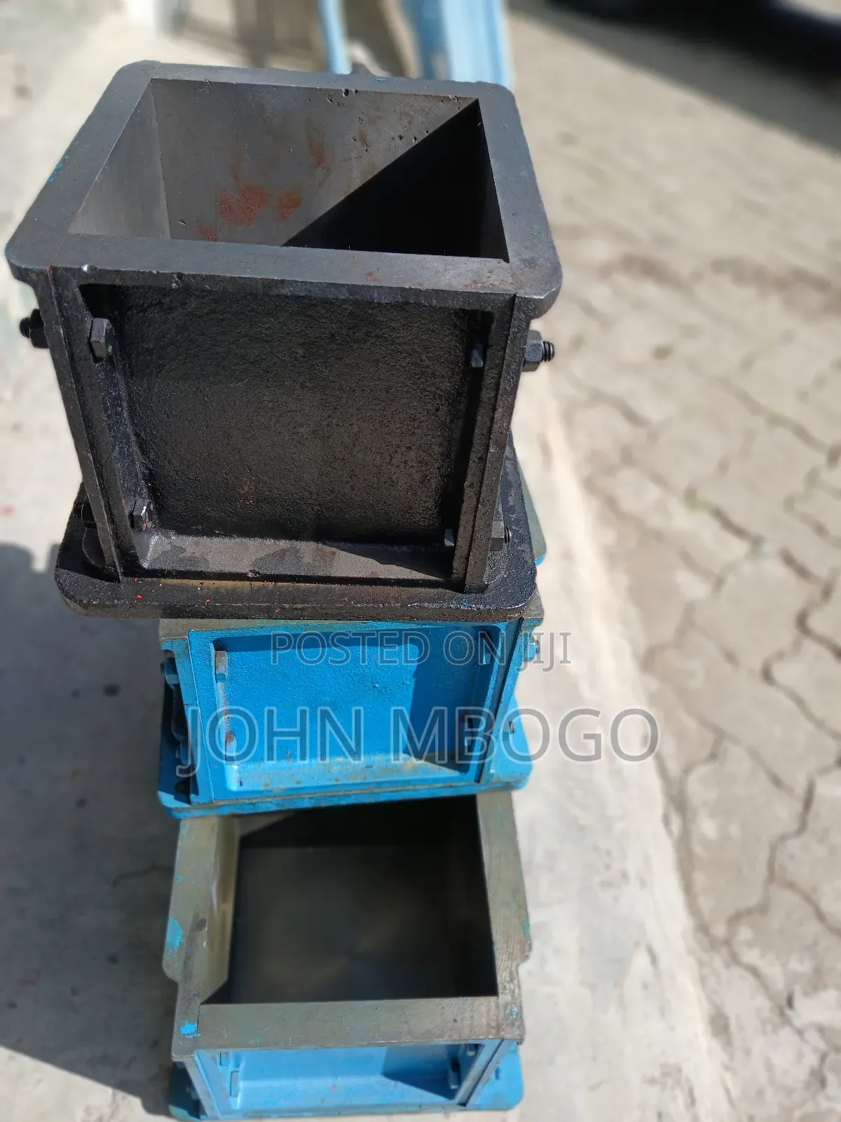 Test Cube Moulds