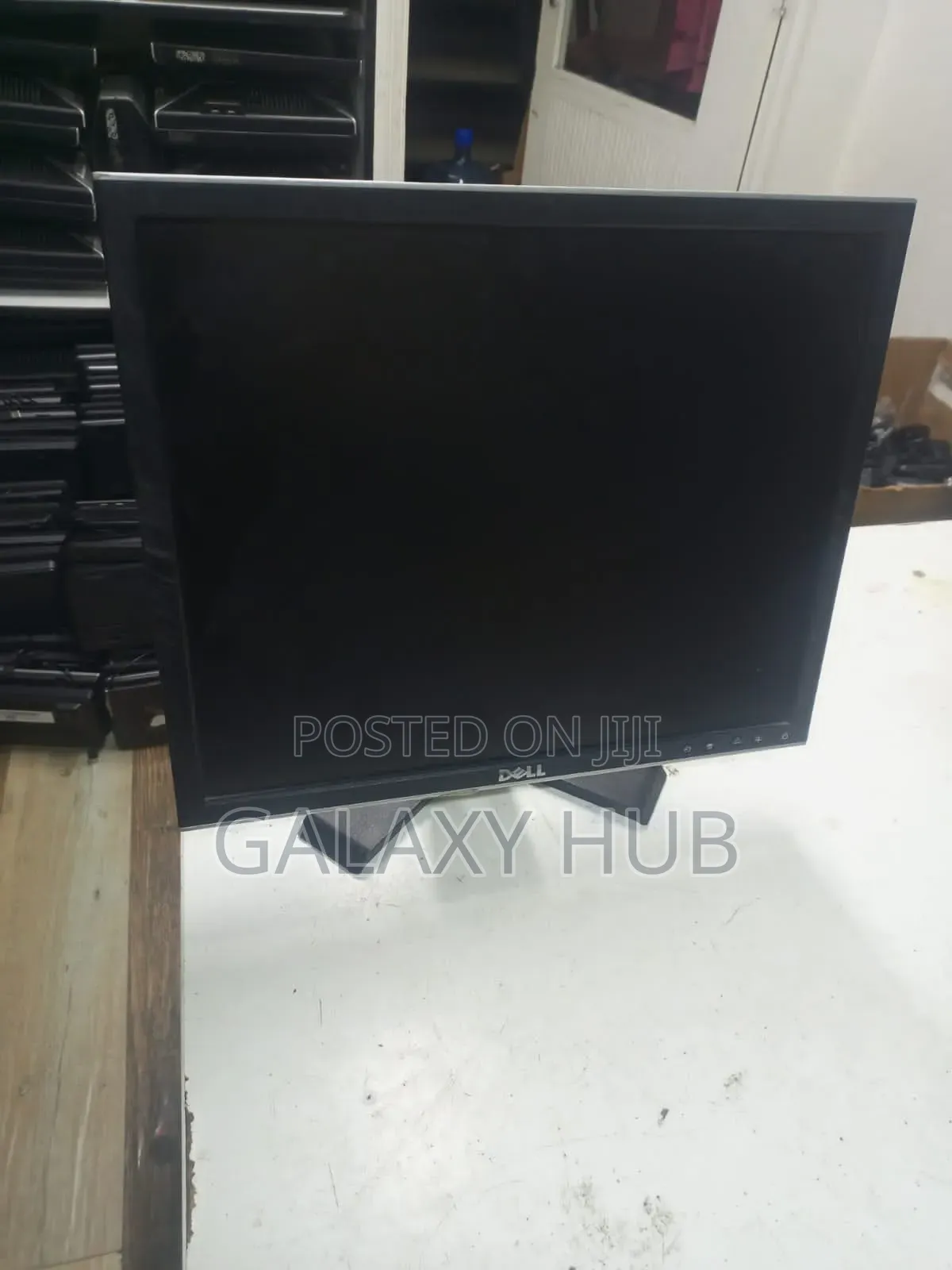 Dell 19inches Monitor Screen