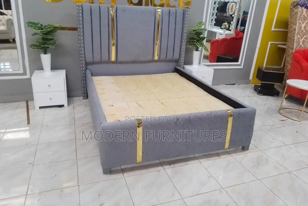 Cozy 5by6 Queen Size Bed for Ultimate Comfort