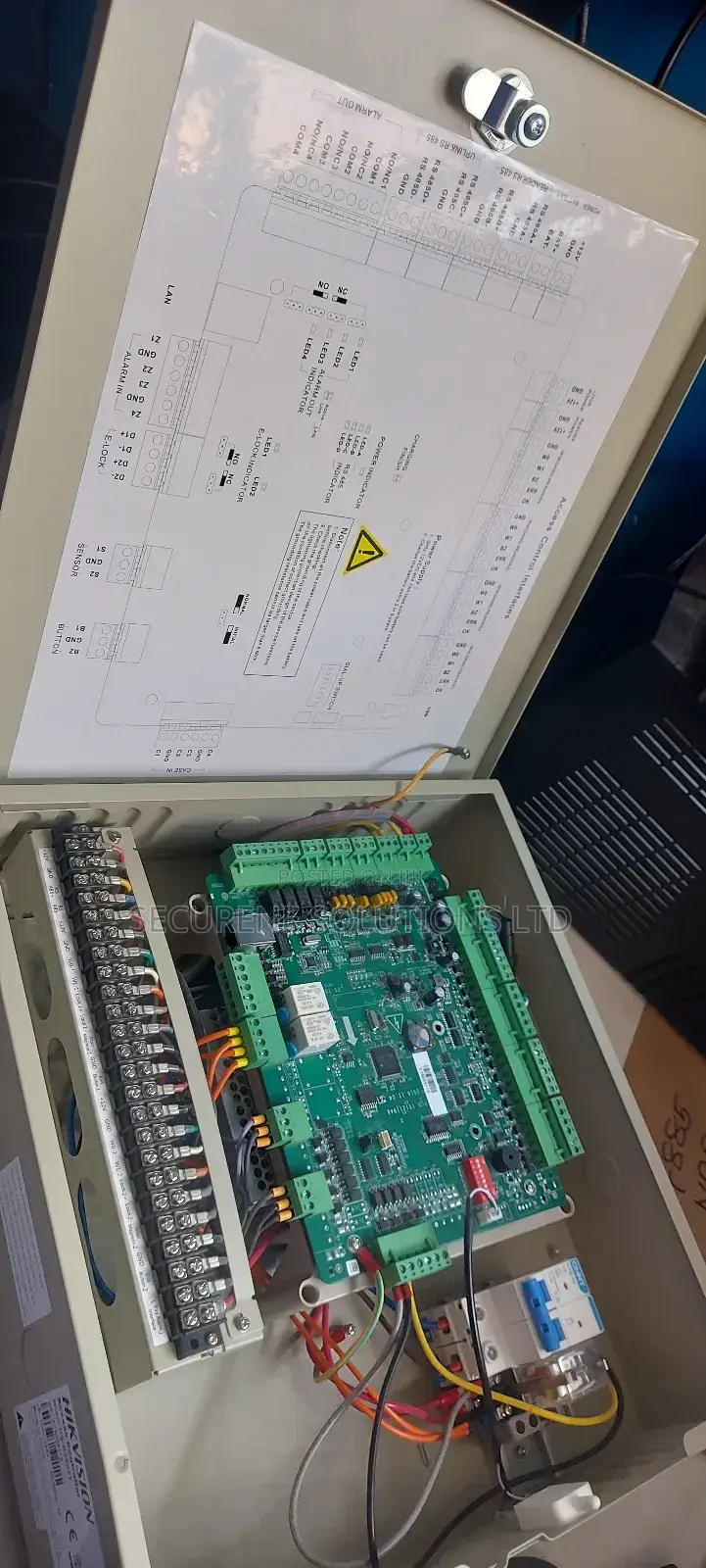 Hikvision DS- Pro Complete Access Network Controller,