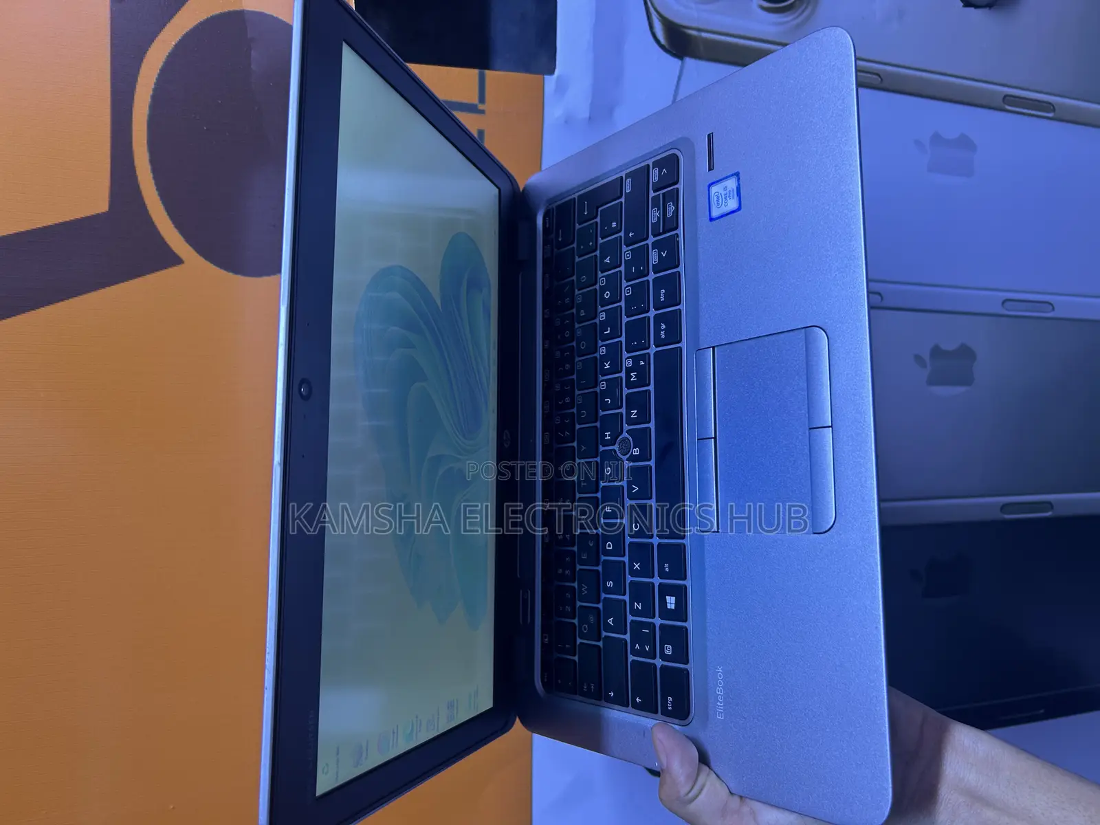 Laptop HP EliteBook 820 G3 8GB Intel Core I5 SSD 256GB