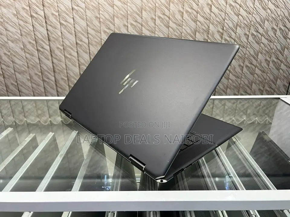 Laptop Cyberpower Tracer II 15 VR 16GB Intel Core I7 SSD 512GB
