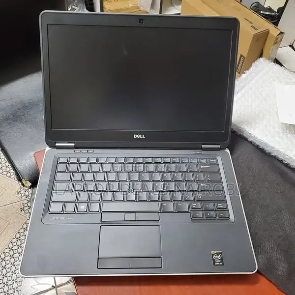 Laptop Dell Latitude 7440 8GB Intel Core I5 SSD 256GB