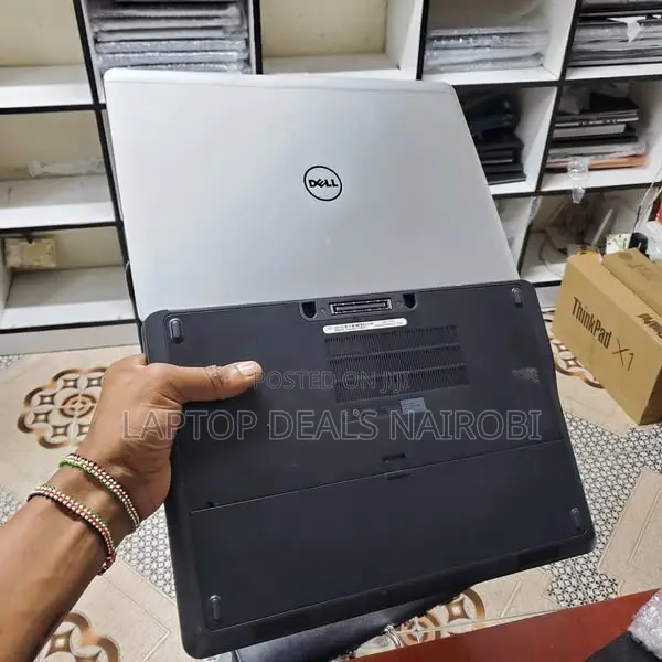 Laptop Dell Latitude 7440 8GB Intel Core I5 SSD 256GB