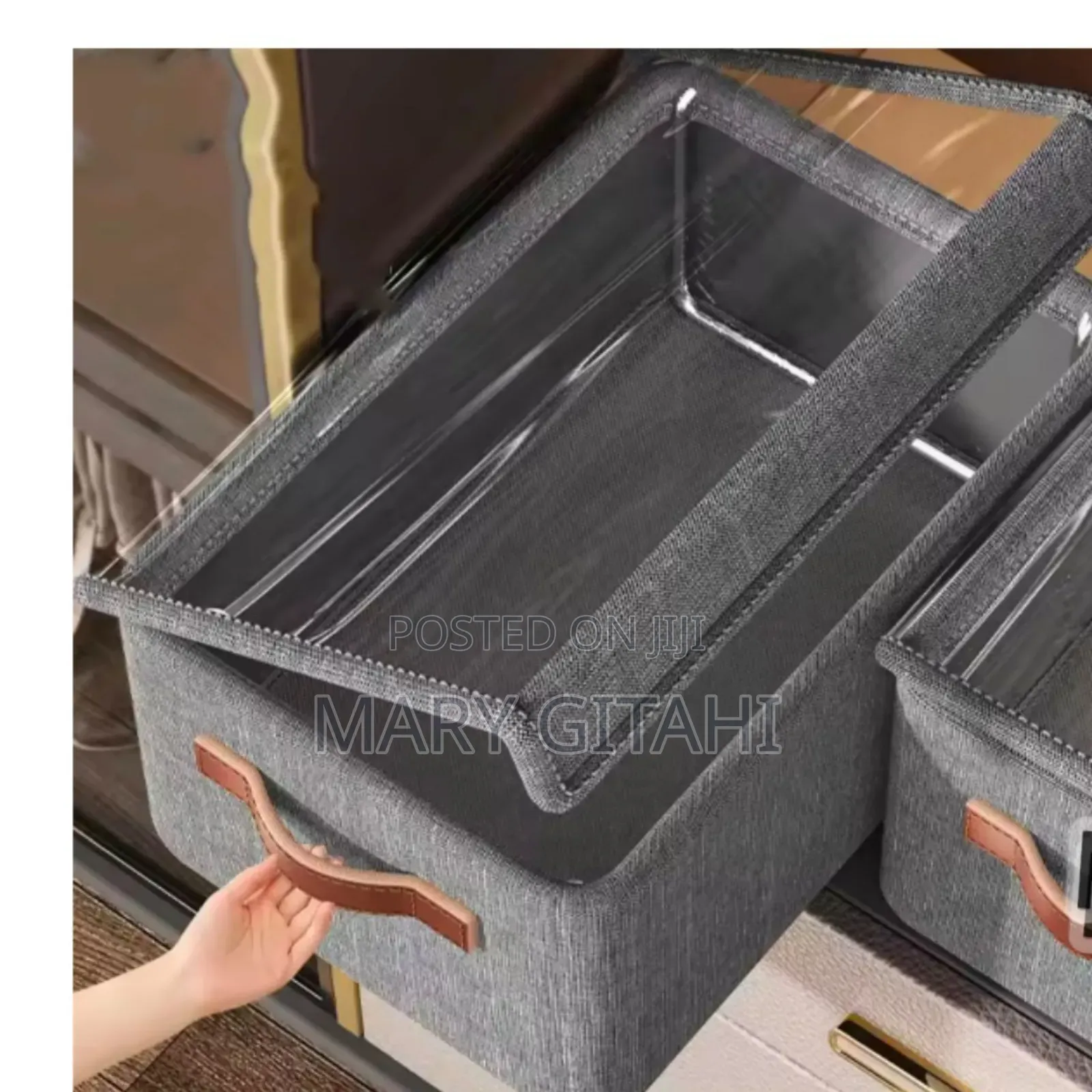 Collapsible Fabric Organizer With a Cover Storage Basket at