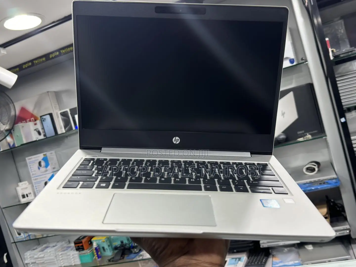Laptop HP 15-Gw0023od Slim 8GB Intel Core I5 SSD 256GB