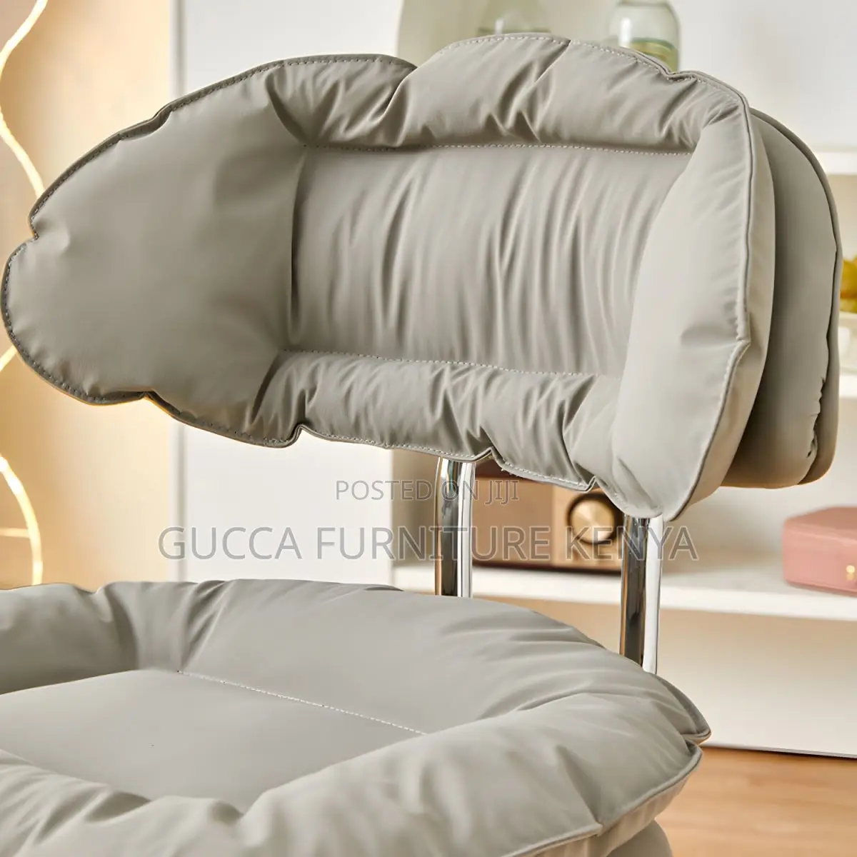 Home Chairs: Liftable Modern Upholstered Office Stool