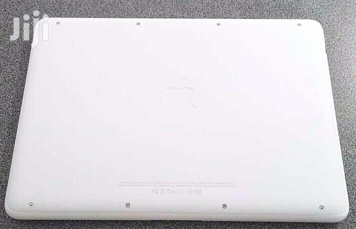 Laptop Apple MacBook 4GB Intel Core 2 Duo HDD 500GB