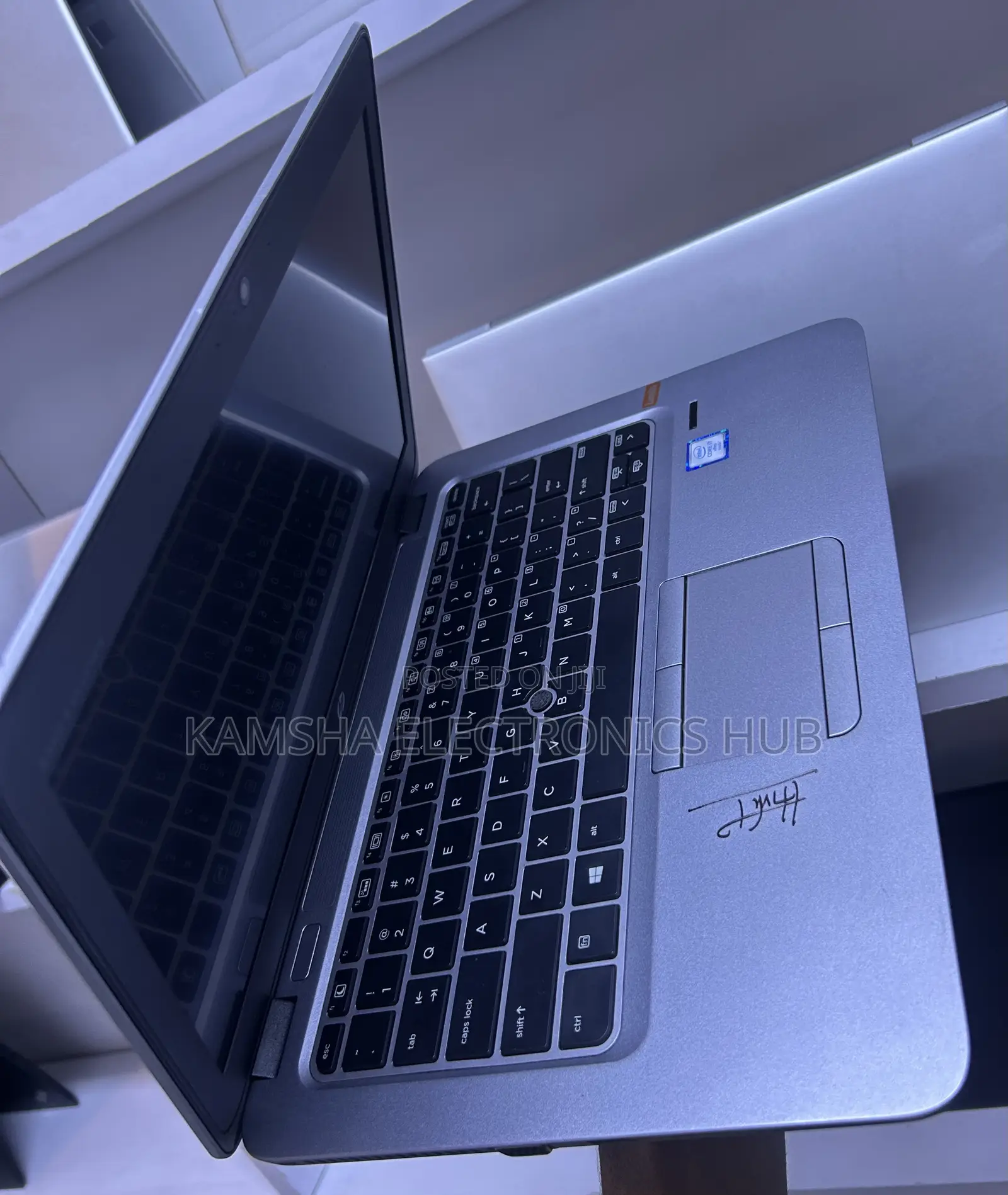 Laptop HP EliteBook 820 G3 8GB Intel Core I7 SSD 256GB