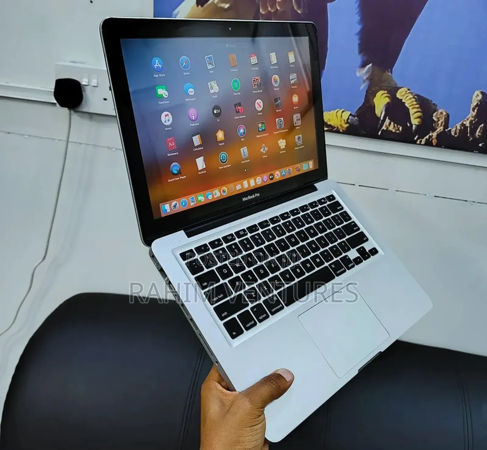 Laptop Apple MacBook Pro 8GB Intel Core i5 SSD 256GB