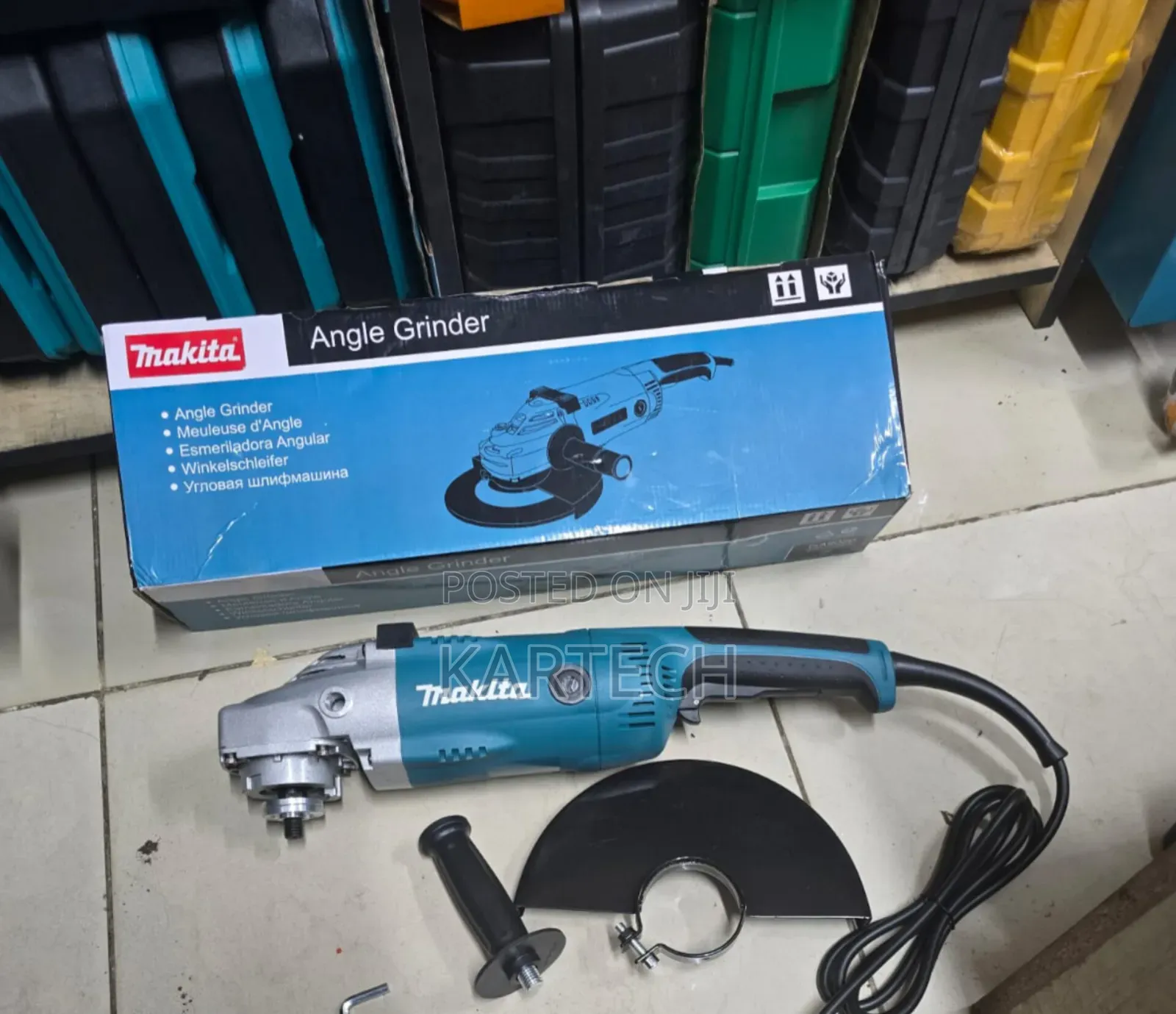 Makita 9" Corded Angle Grinder 2200w