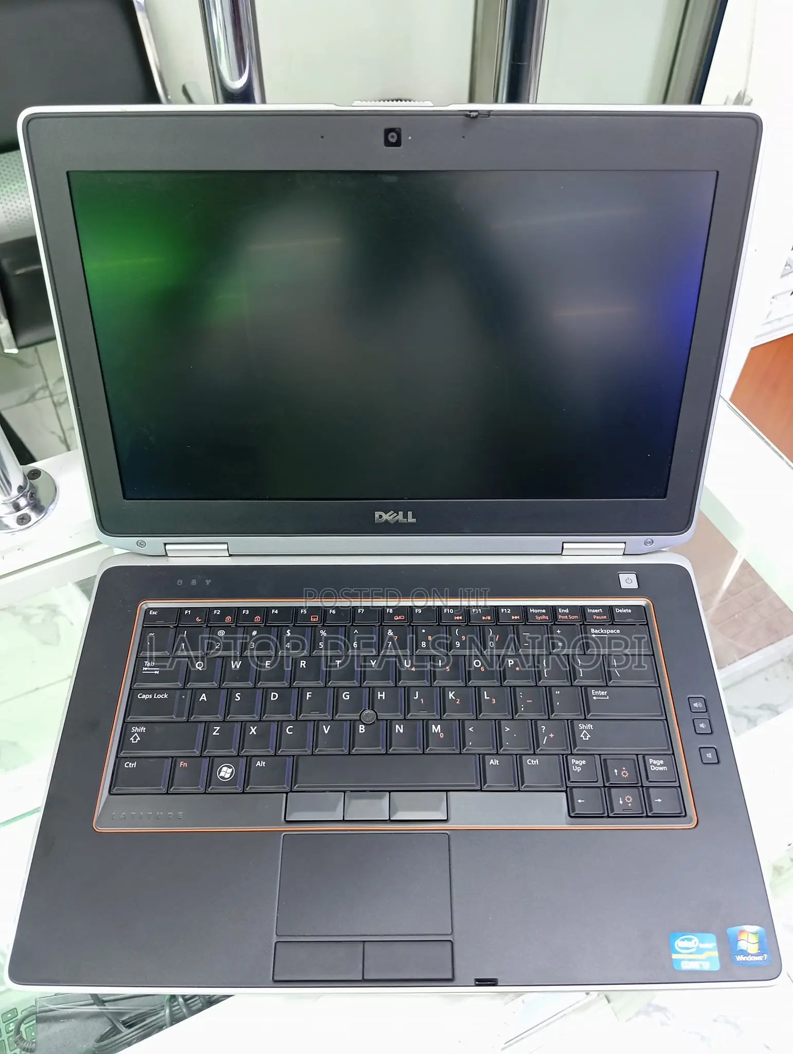 Laptop Dell Latitude E6420 4GB Intel Core I7 HDD 500GB