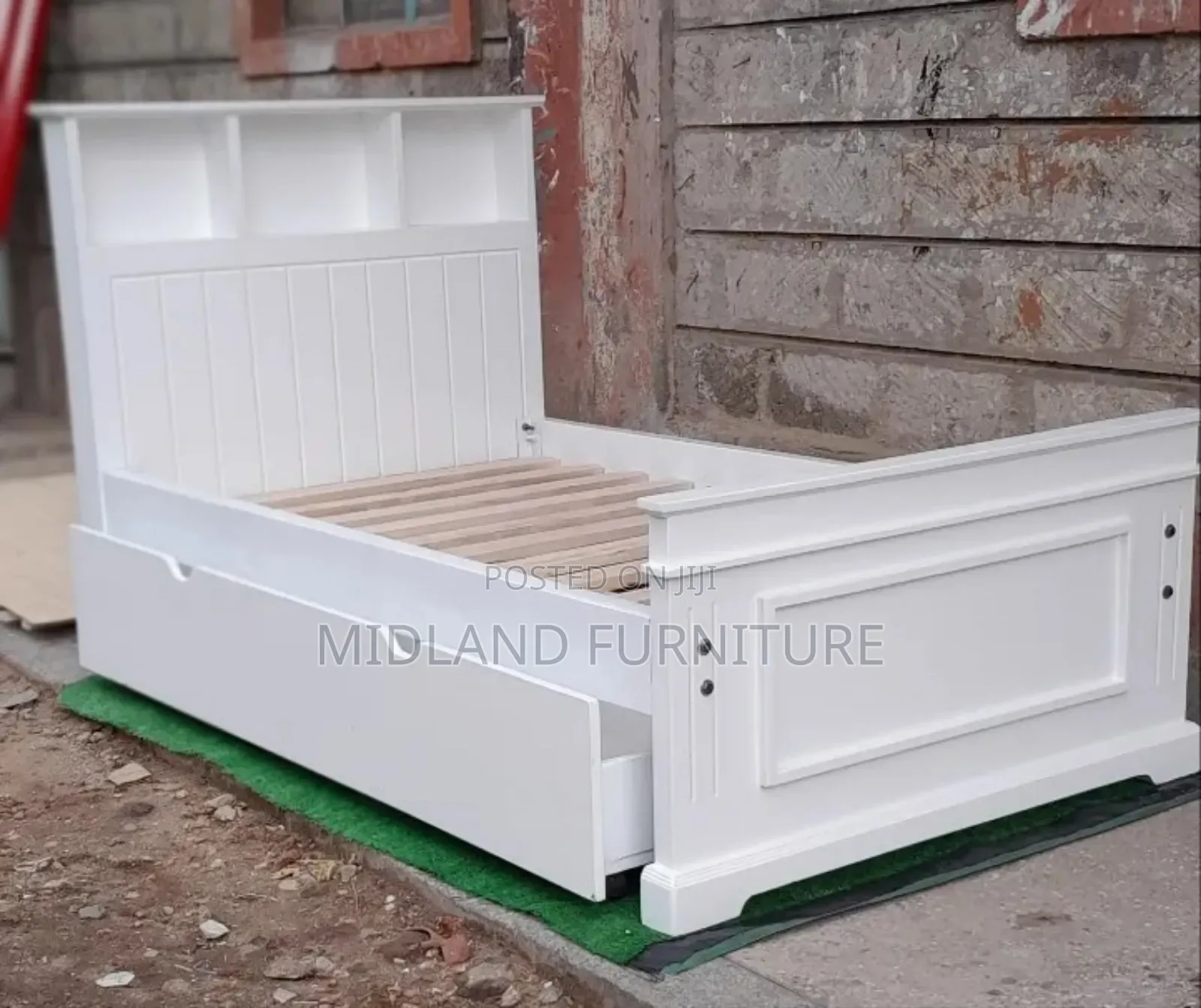 Single Bed With Shelves