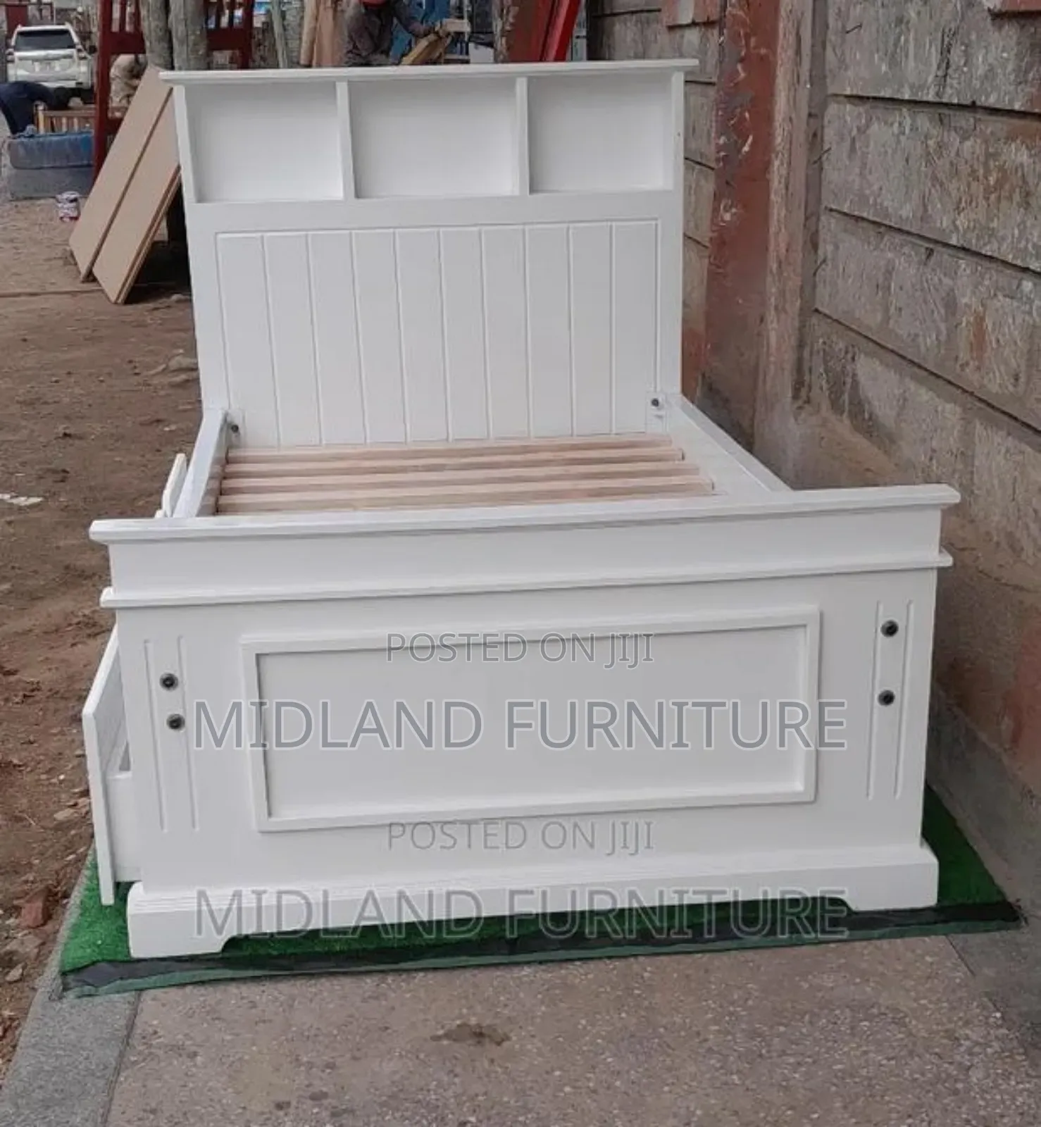 Single Bed With Shelves