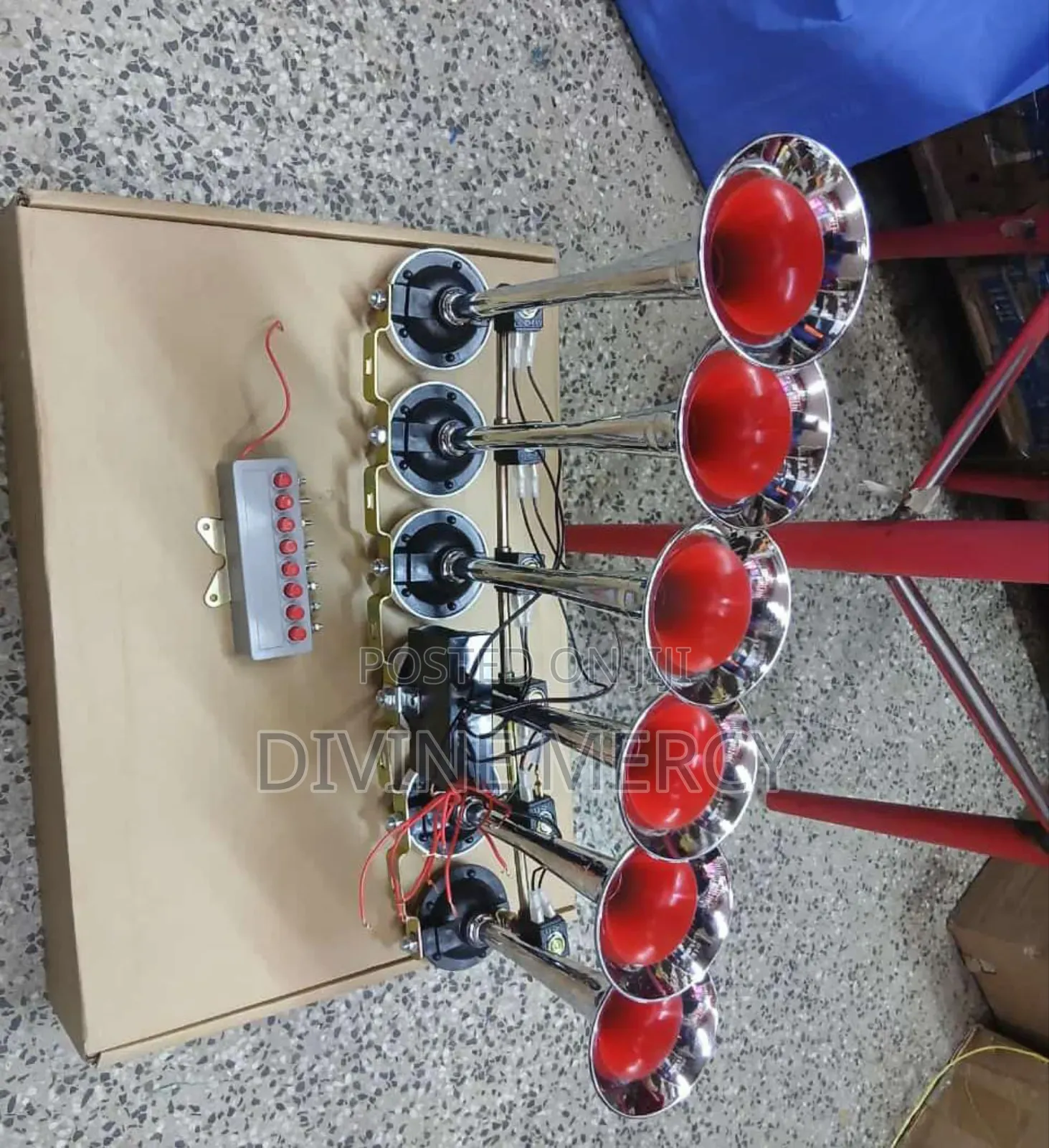 6 Pipe Horn/ Pressure Horn