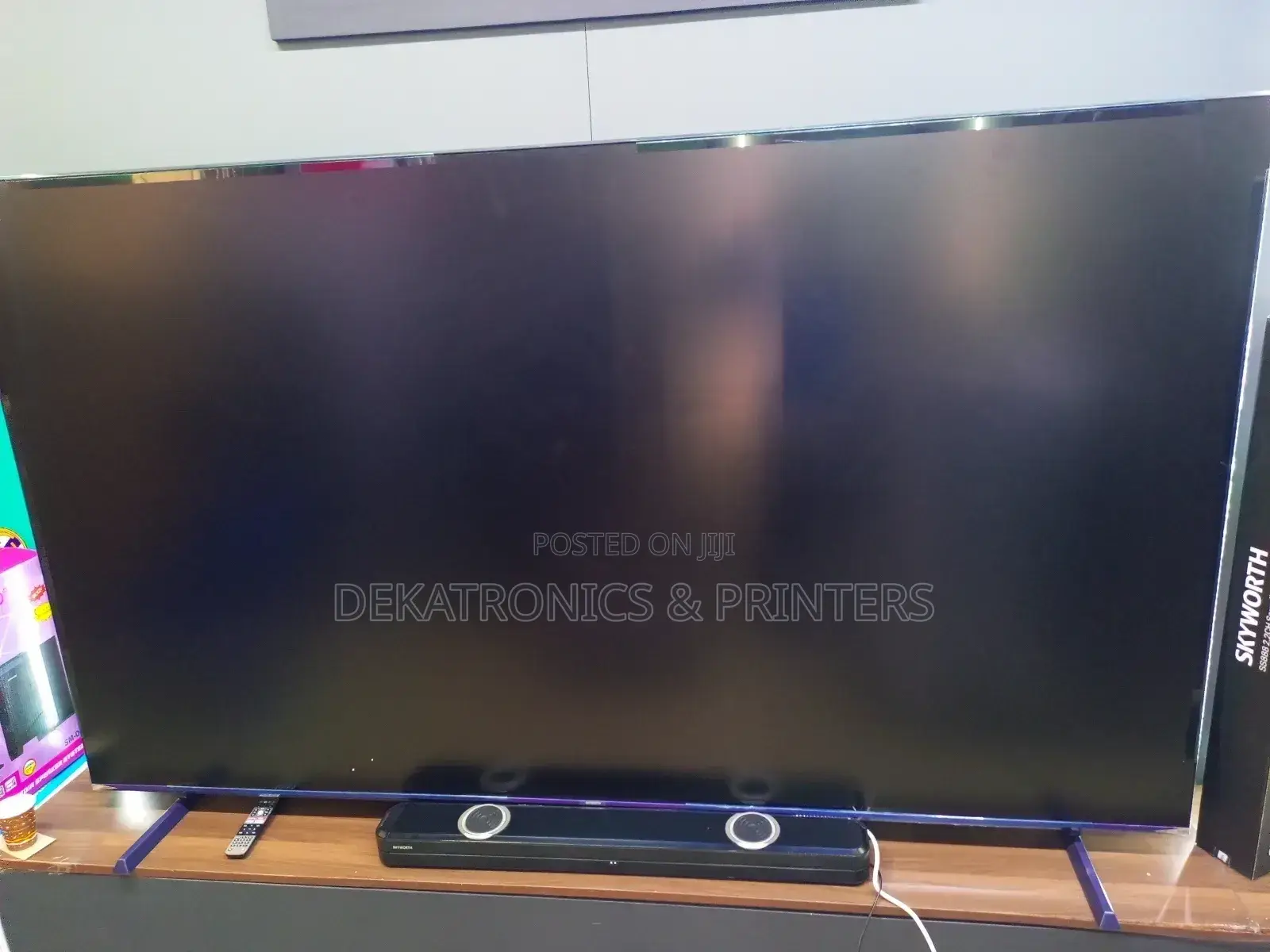 Skyworth 100SUF958P 100 Inch QLED Google TV