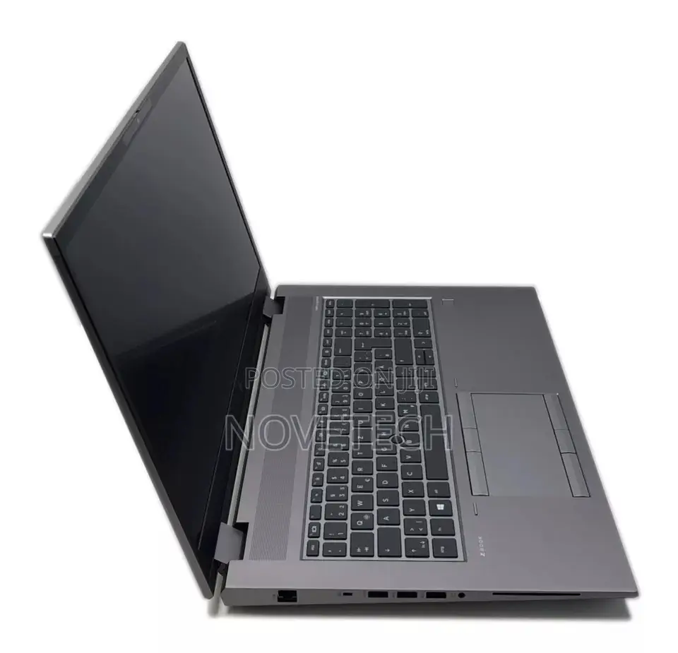 New Laptop HP ZBook Firefly 14 G7 16GB Intel Core I7 SSD 256GB