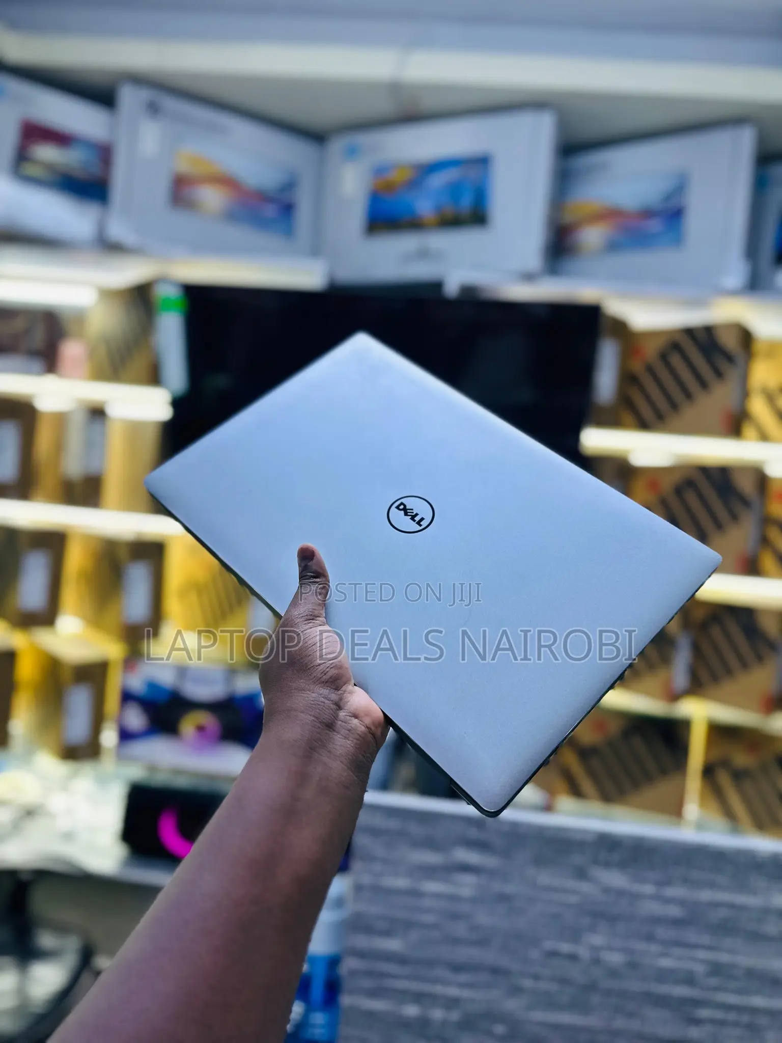 Laptop Dell XPS 15 9560 8GB Intel Core I7 SSD 256GB