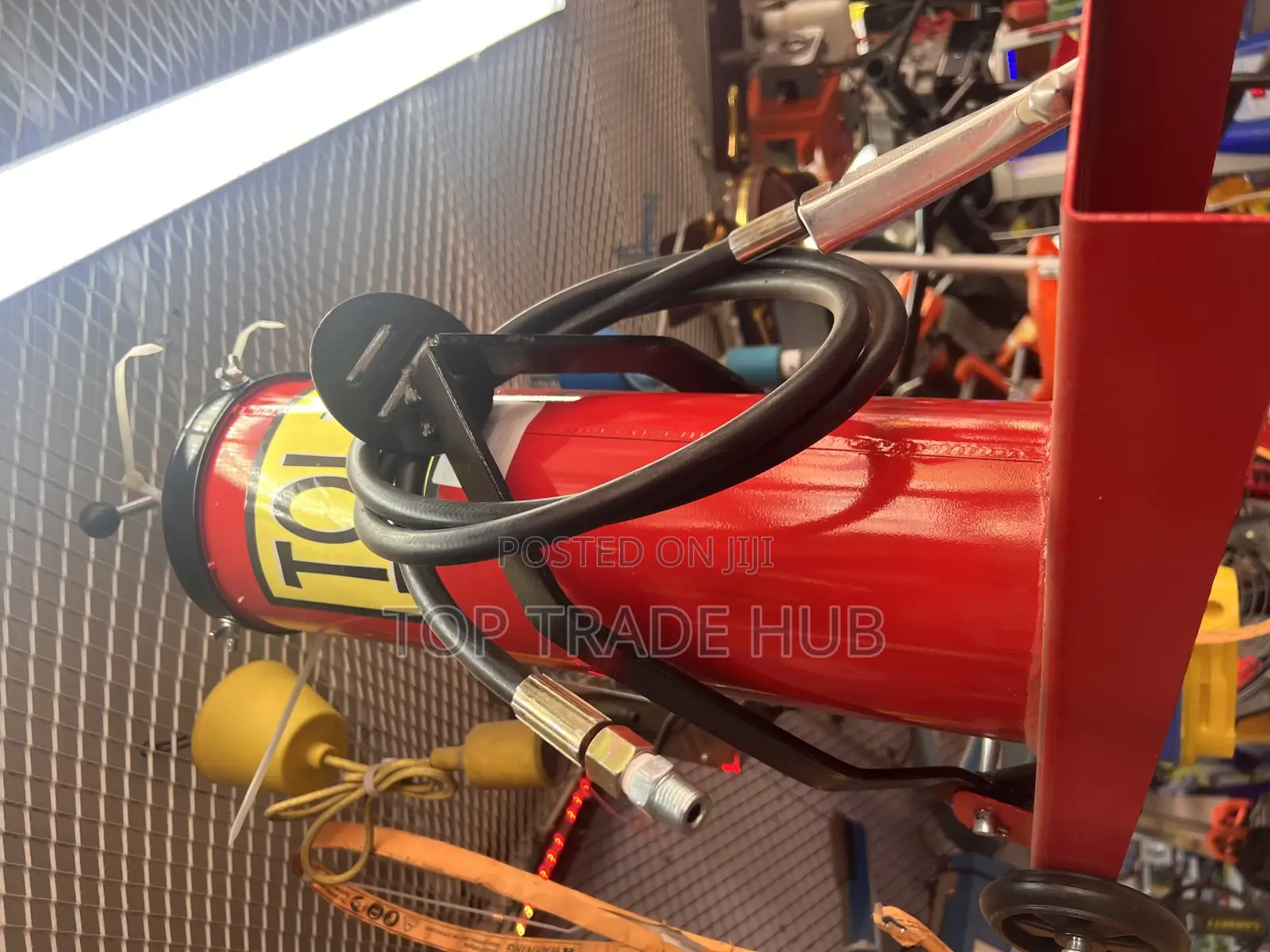Toller Foot Operated Grease Bucket 8L