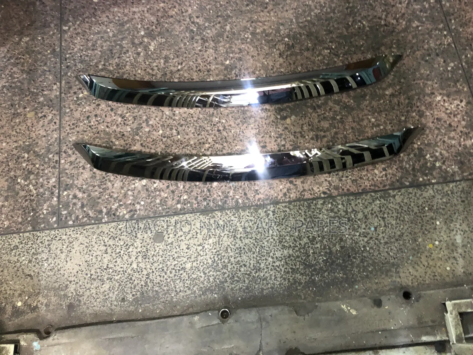 Toyota Harrier 2014-2018 Bonnet Chrome