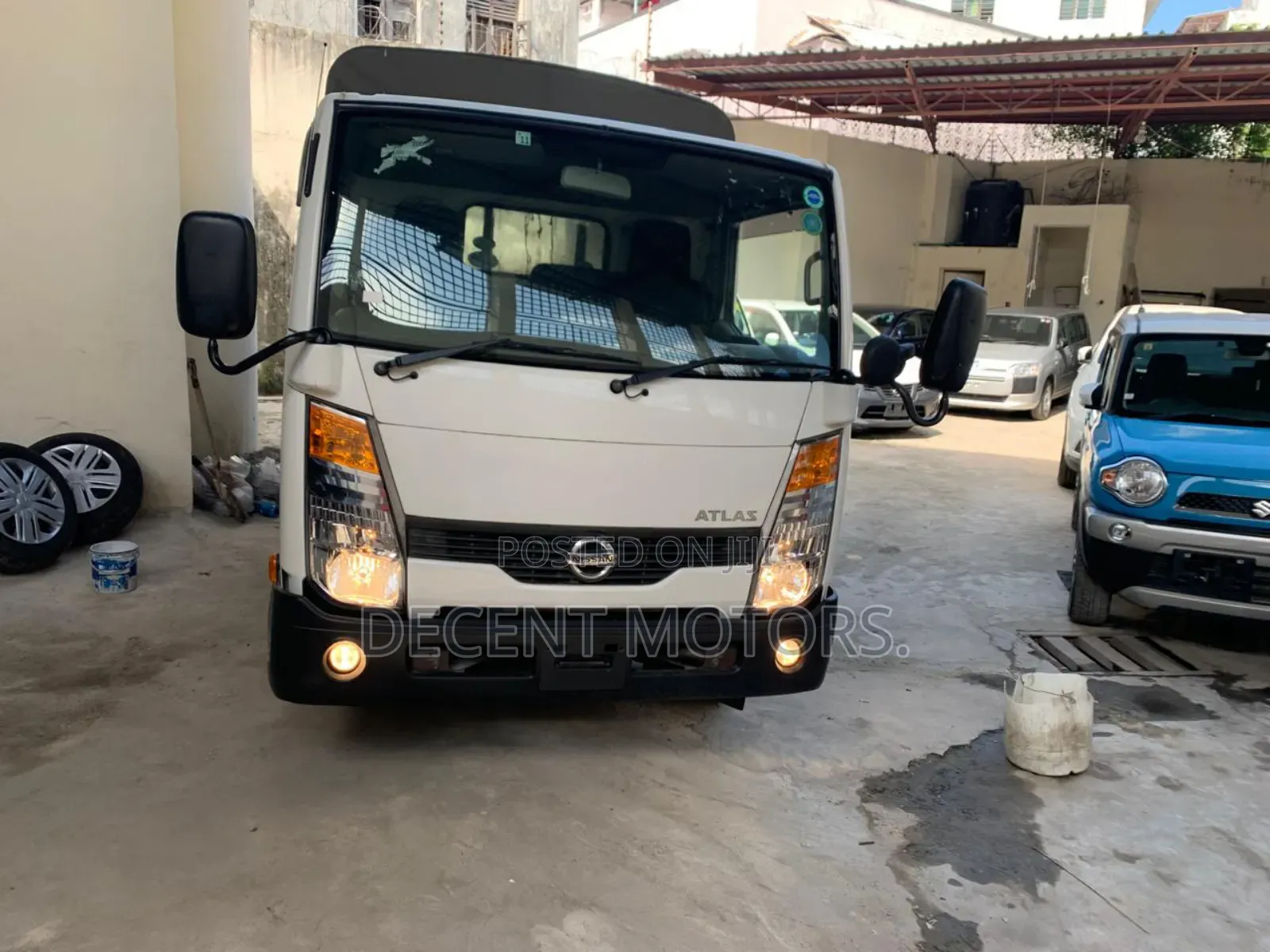 Nissan Atlas