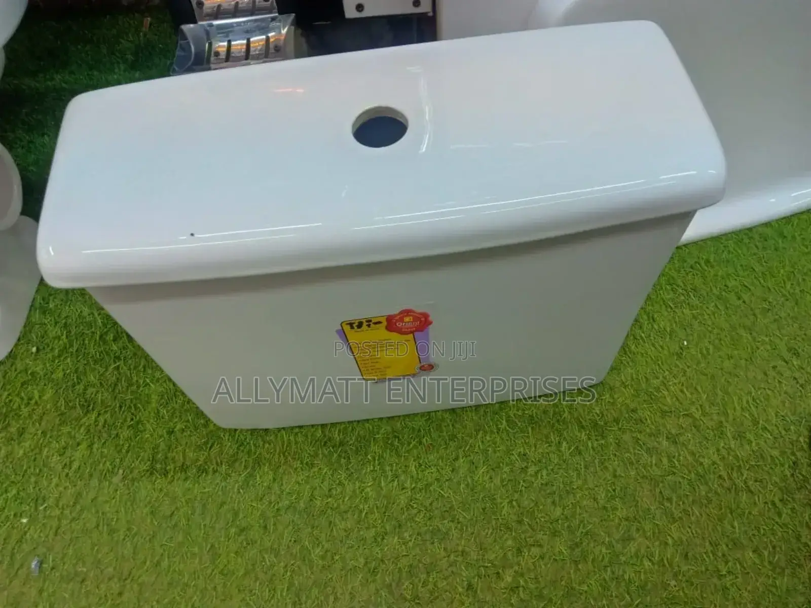 Ceramic Top Flush Cistern