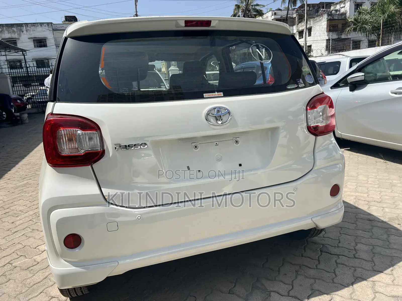 Toyota Passo 2018 Beige