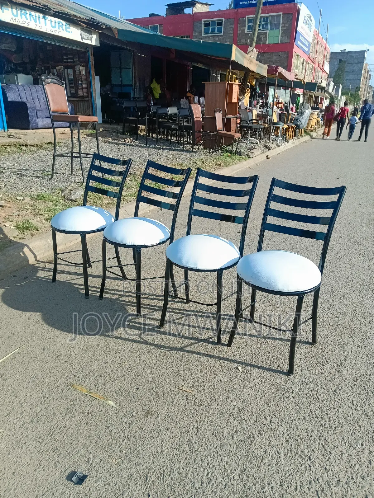 White and Black, Restaurant Chairs