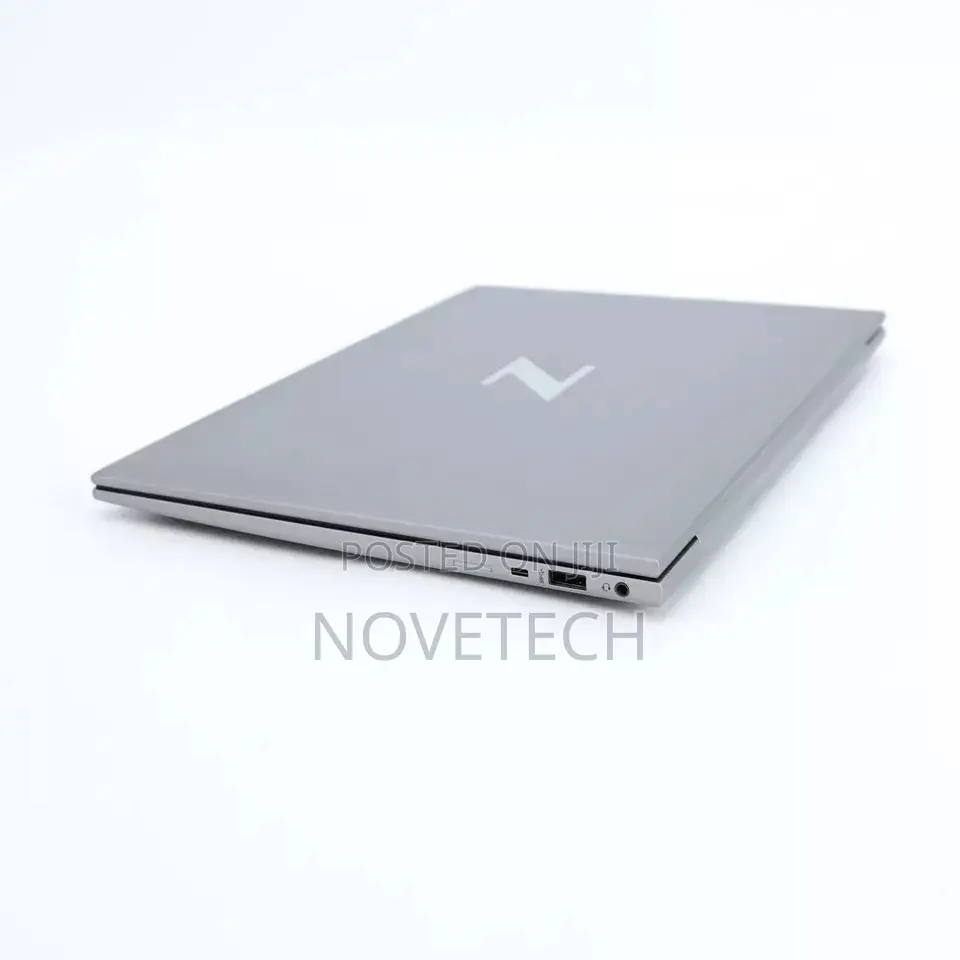 Laptop HP ZBook Firefly G8 16GB Intel Core I7 SSD 512GB