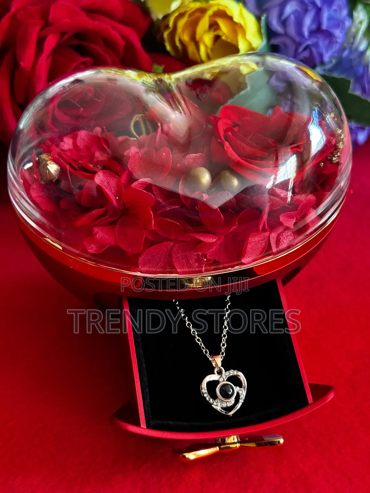 I Love You Heart Necklace With Red Roses
