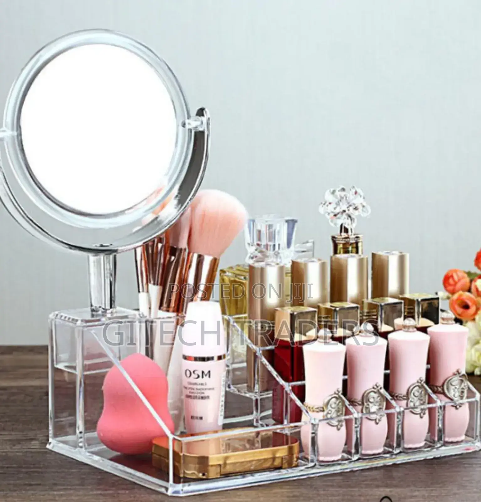 * Acrylic Cosmetic Organiser*
*Has a Detachable Mirror