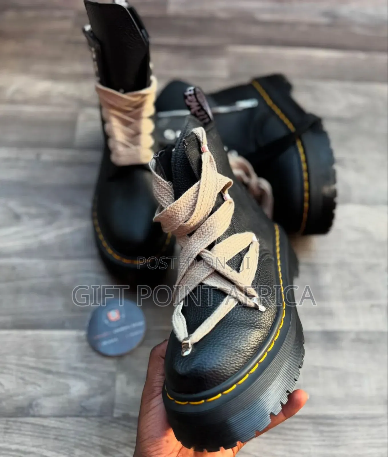 Dr Martens High Cut