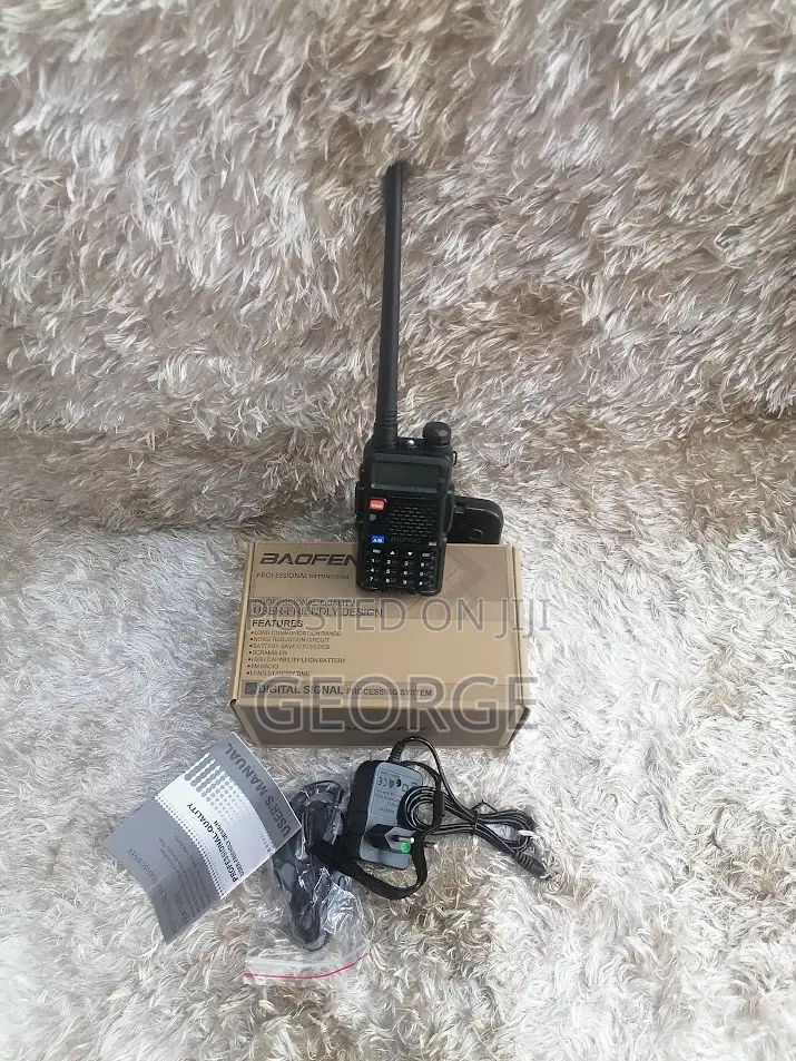 Selling !Boefeng Uv 5r Walkie Talkie.