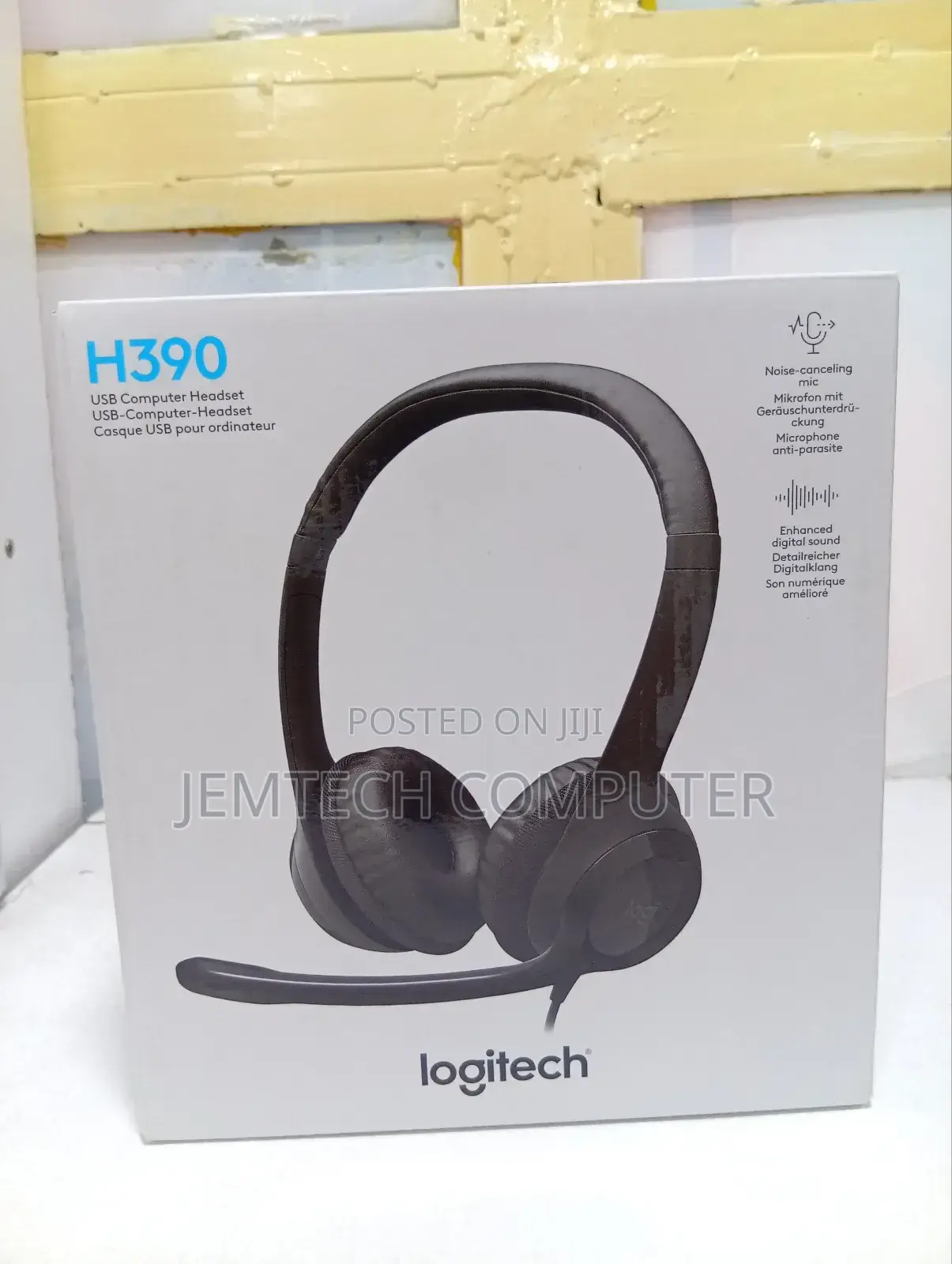 Logitech H390 Usb Headset With Noise-Canceling Microphone